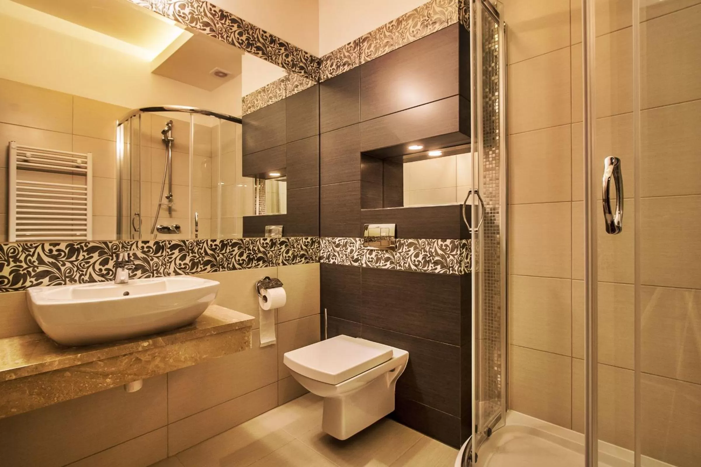 Shower in Hotel Tatarscy - ENERGYLANDIA