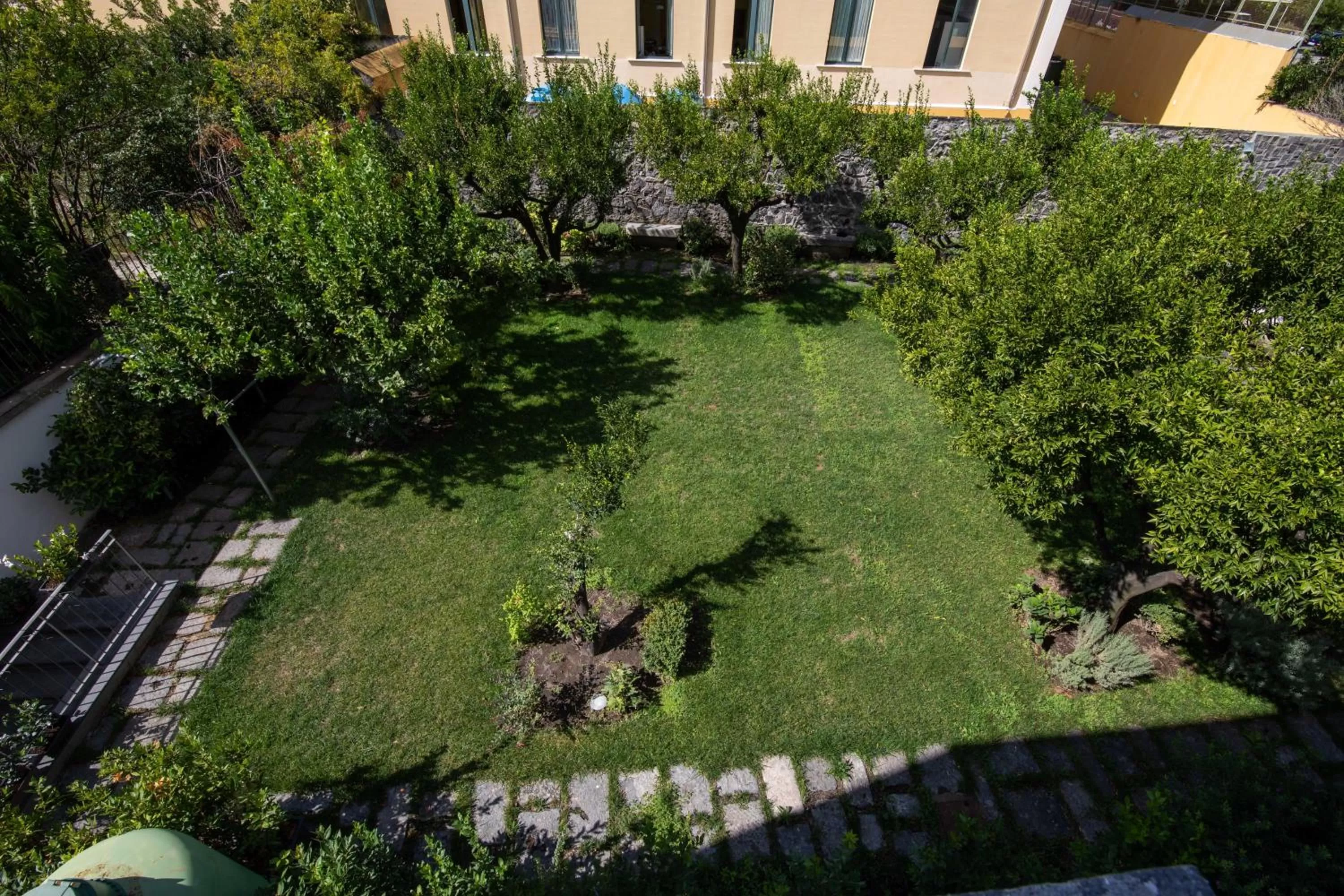 Garden in Palazzo Caracciolo del Sole