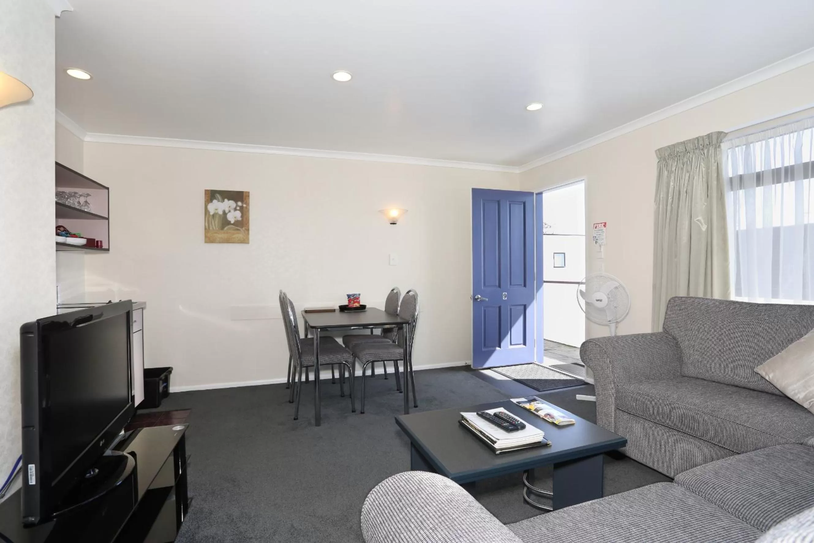 Living room in Shadzz Motel