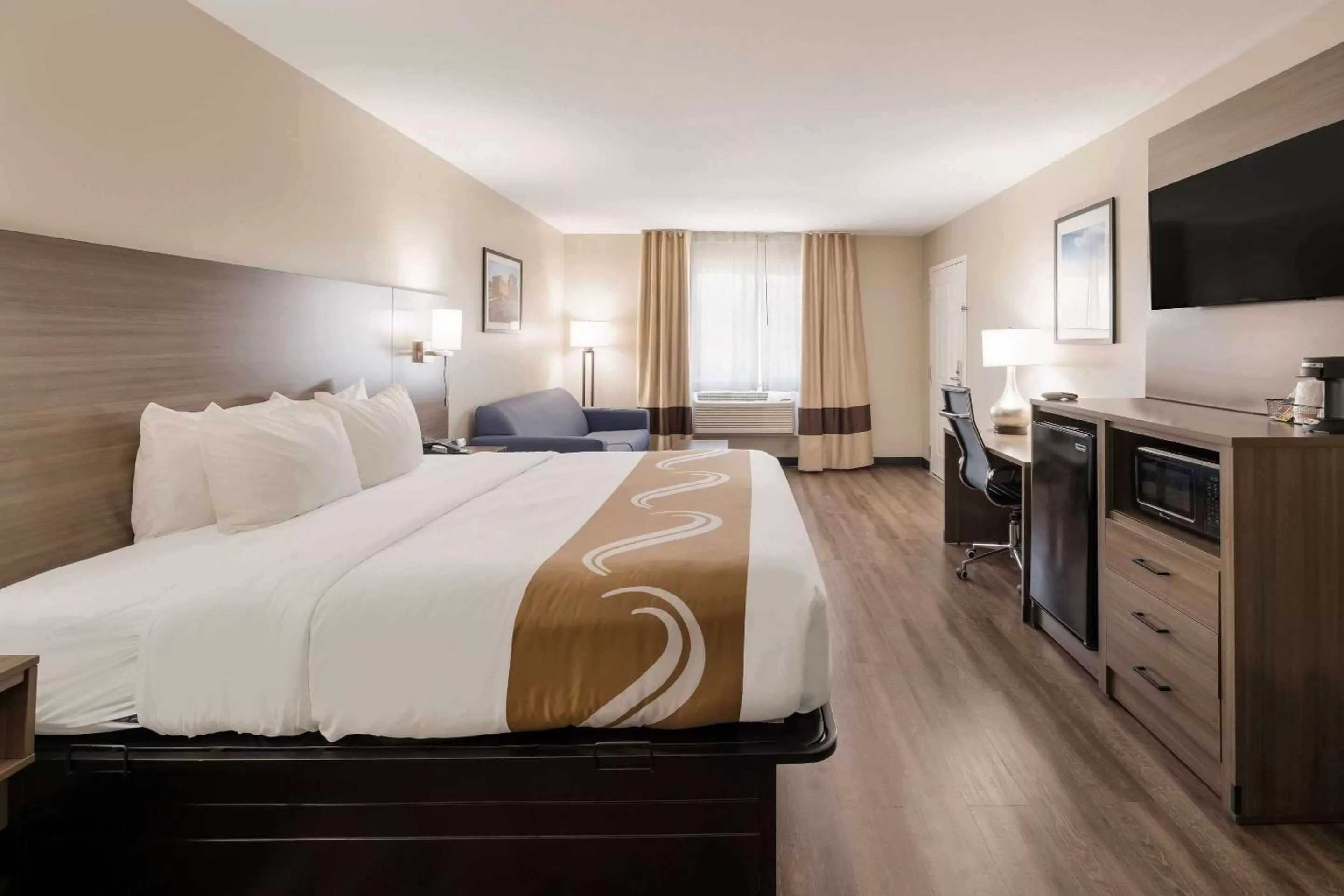 Bedroom, Bed in Quality Inn Sonora TX