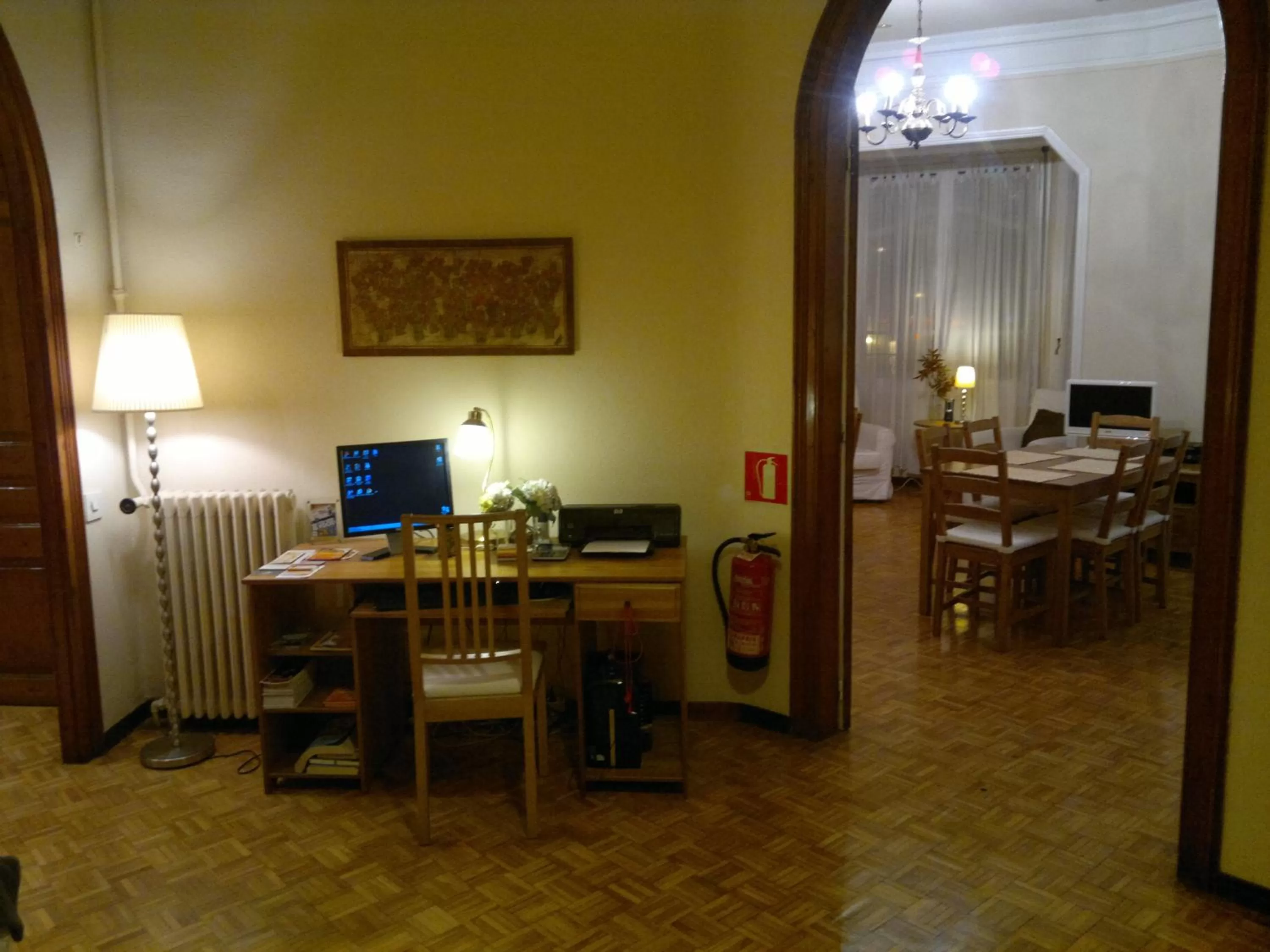 Communal lounge/ TV room, Dining Area in Ally's Bed&Breakfast,