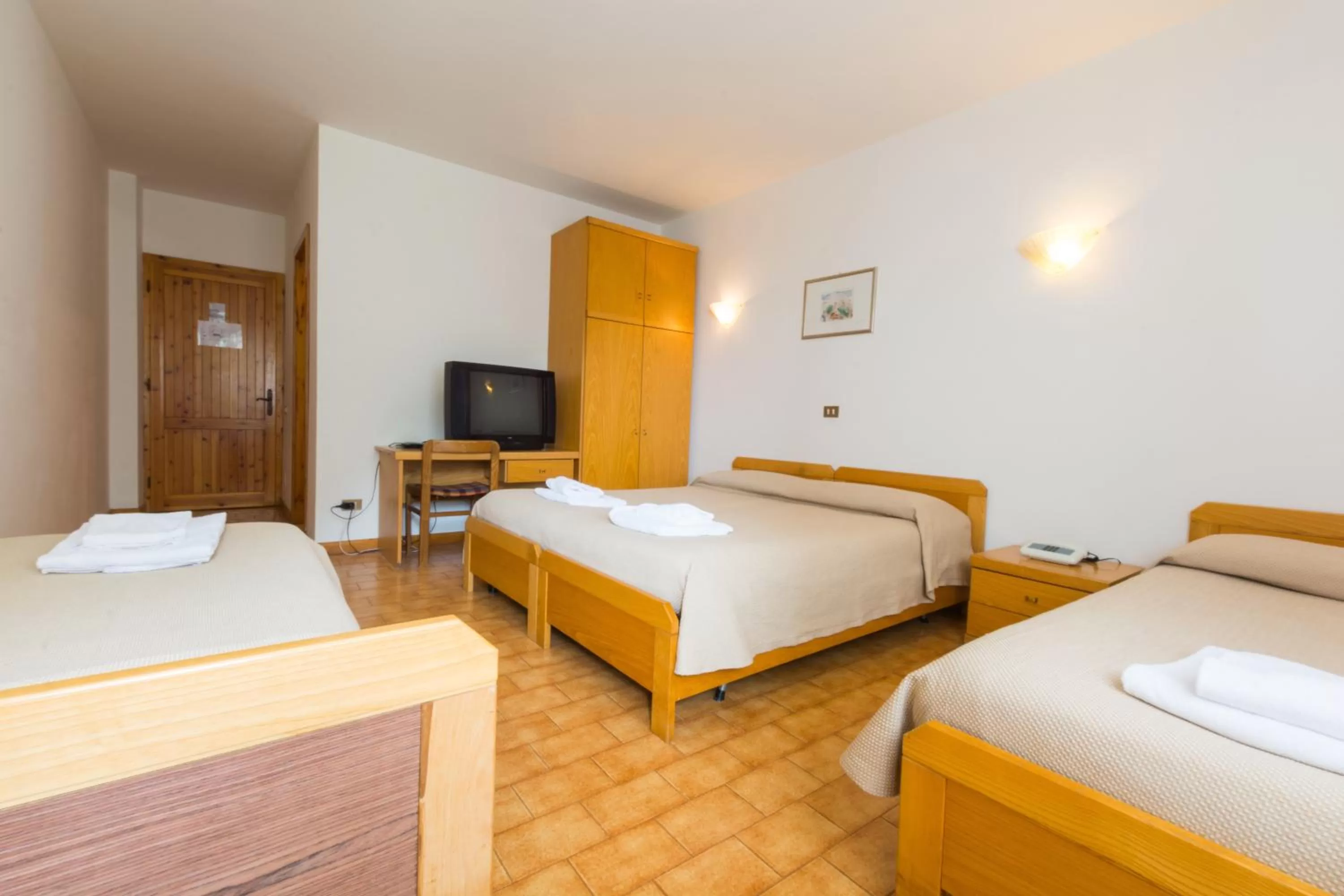 Photo of the whole room, Bed in Albergo Dalla Mena