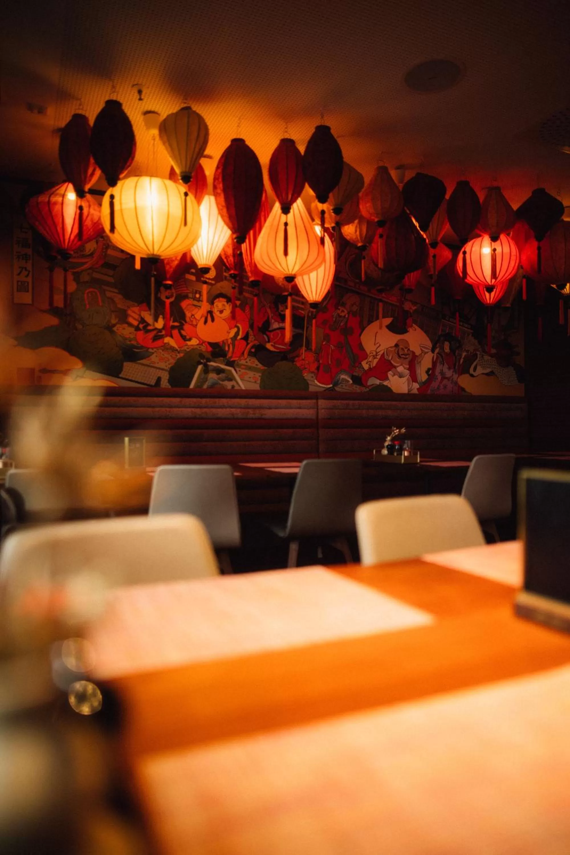 Restaurant/places to eat in Me and All Hotel Dusseldorf, by Hyatt