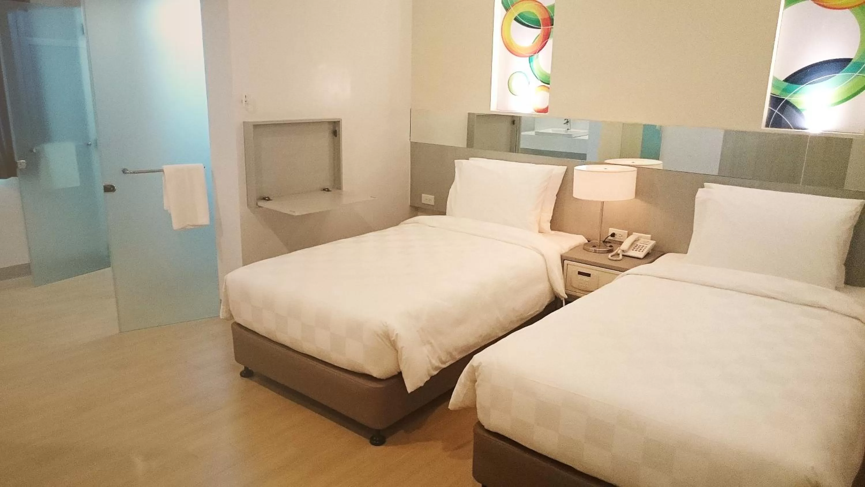 Photo of the whole room, Bed in Go Hotels Butuan