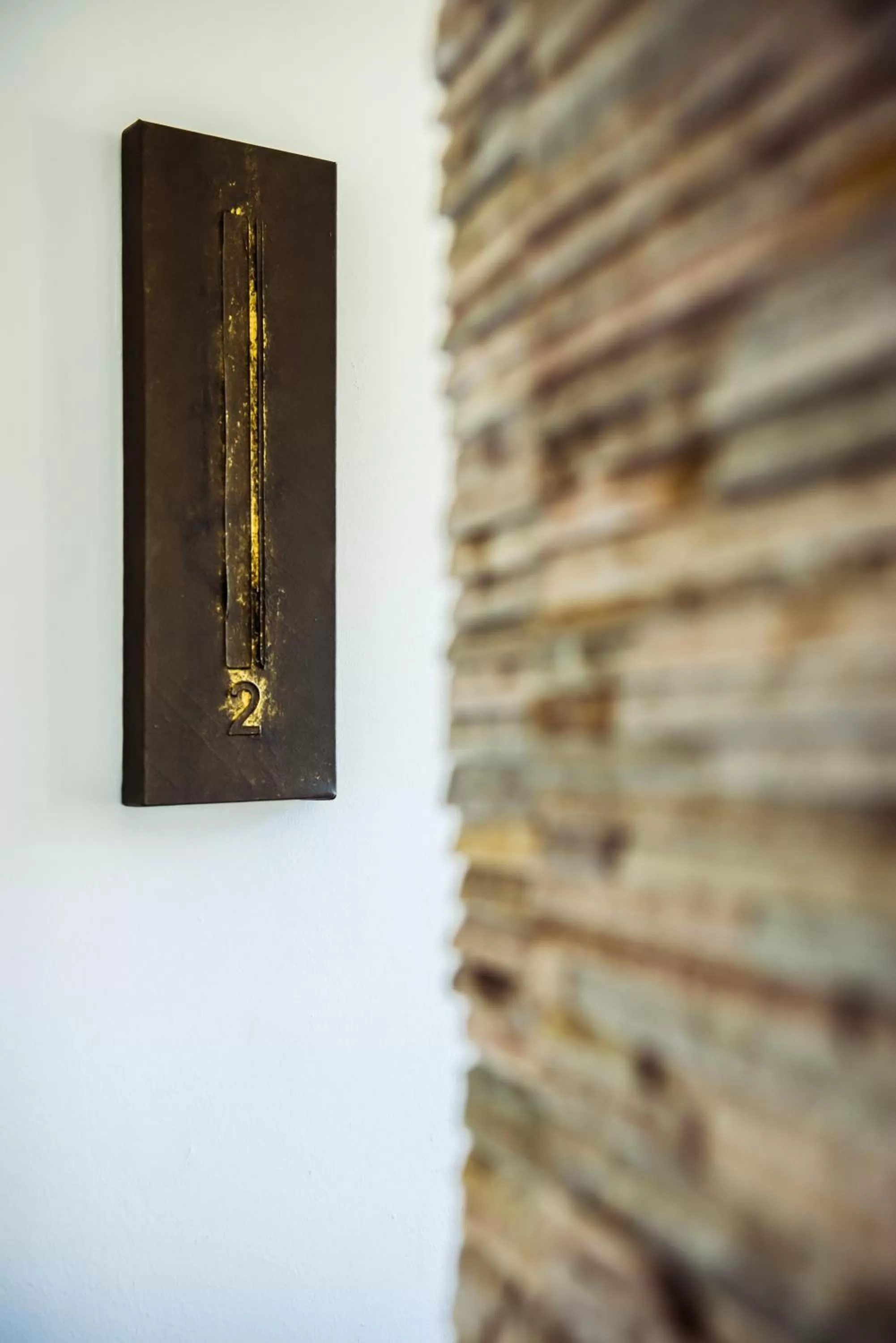 Decorative detail in Logis Villa C Hôtel