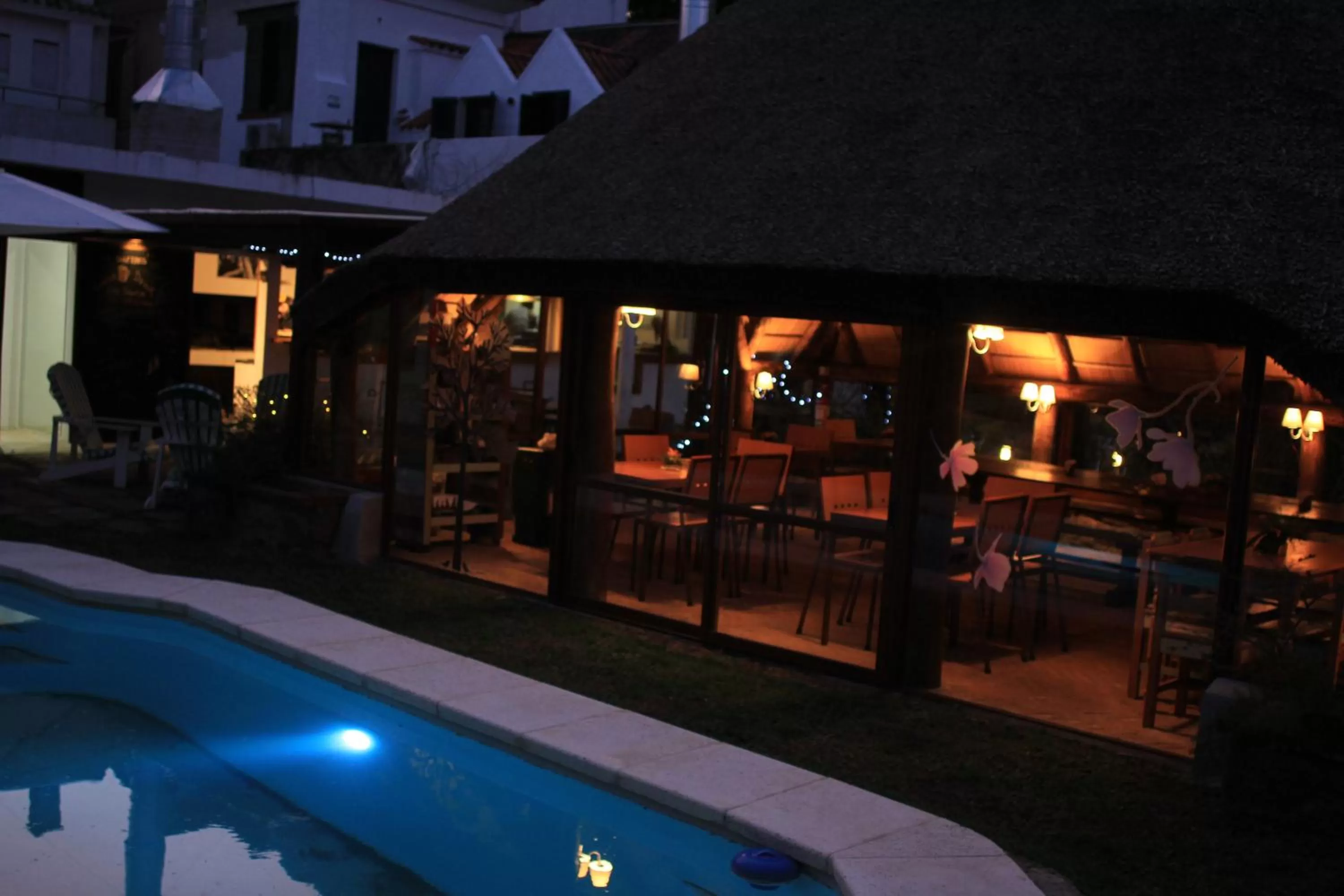 Patio, Swimming Pool in Santoral Restaurante y Posada Pet Friendly