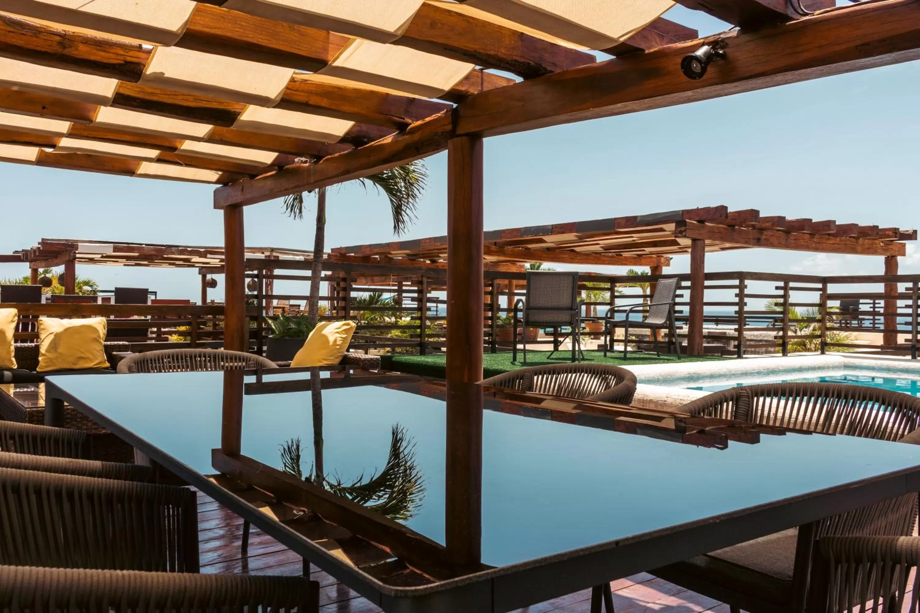 Swimming Pool in Aldea Thai