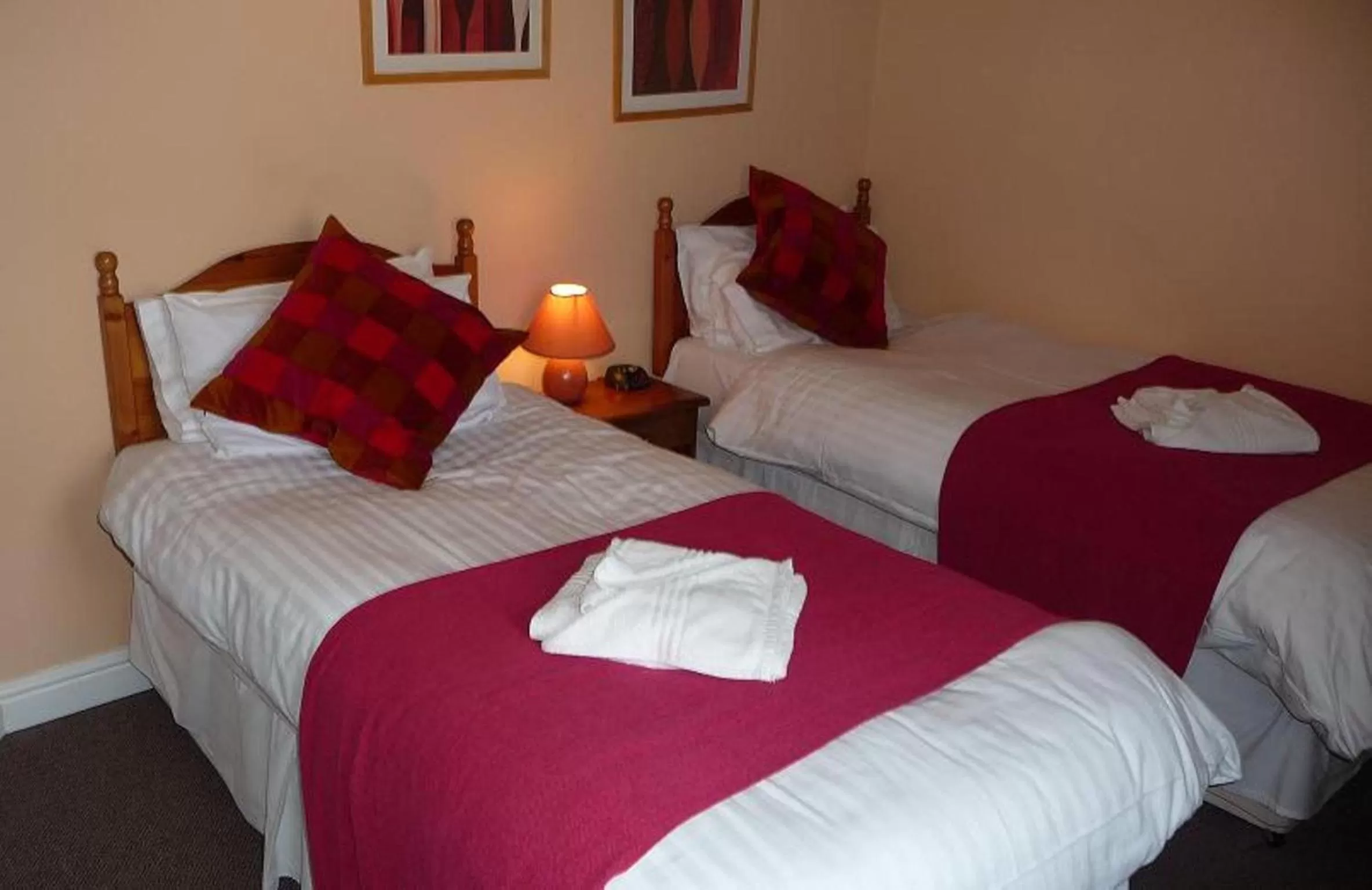 Bedroom, Bed in Malt House