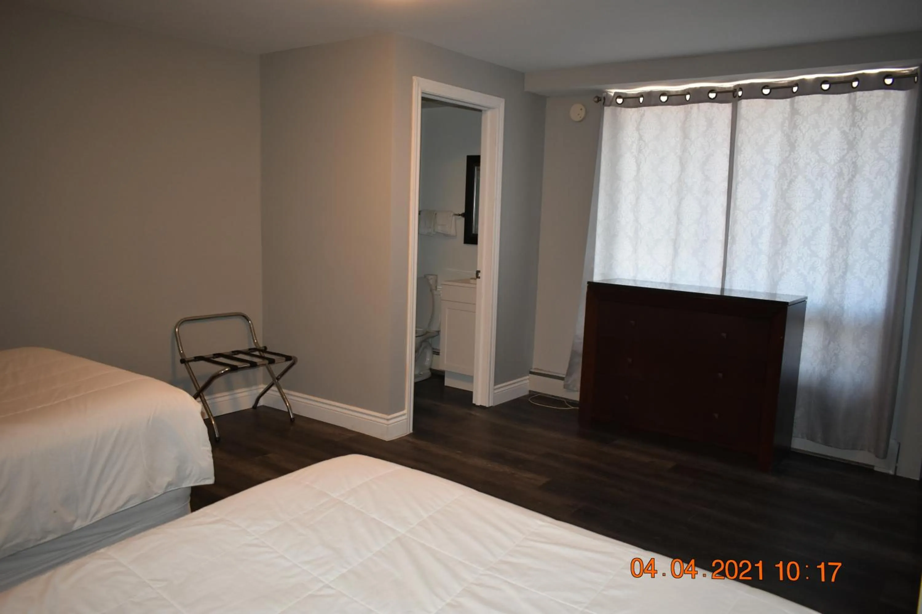 Bed in Time Travellers Motel