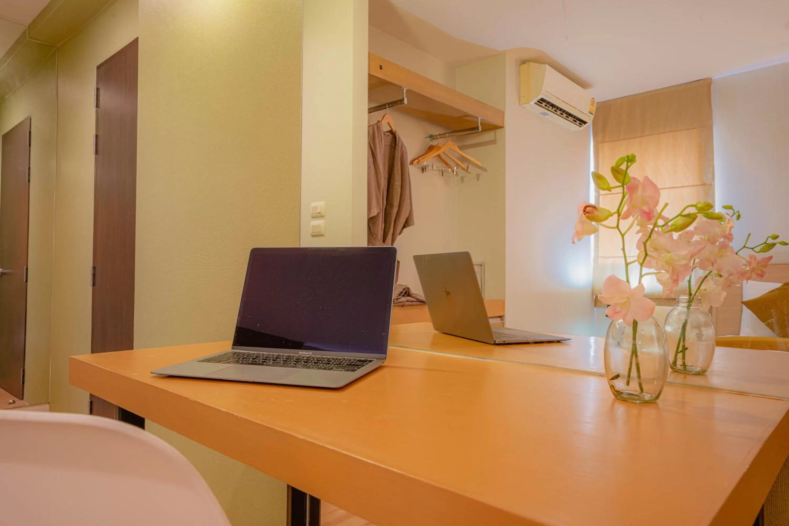 Seating area in Peace Land Khaosan