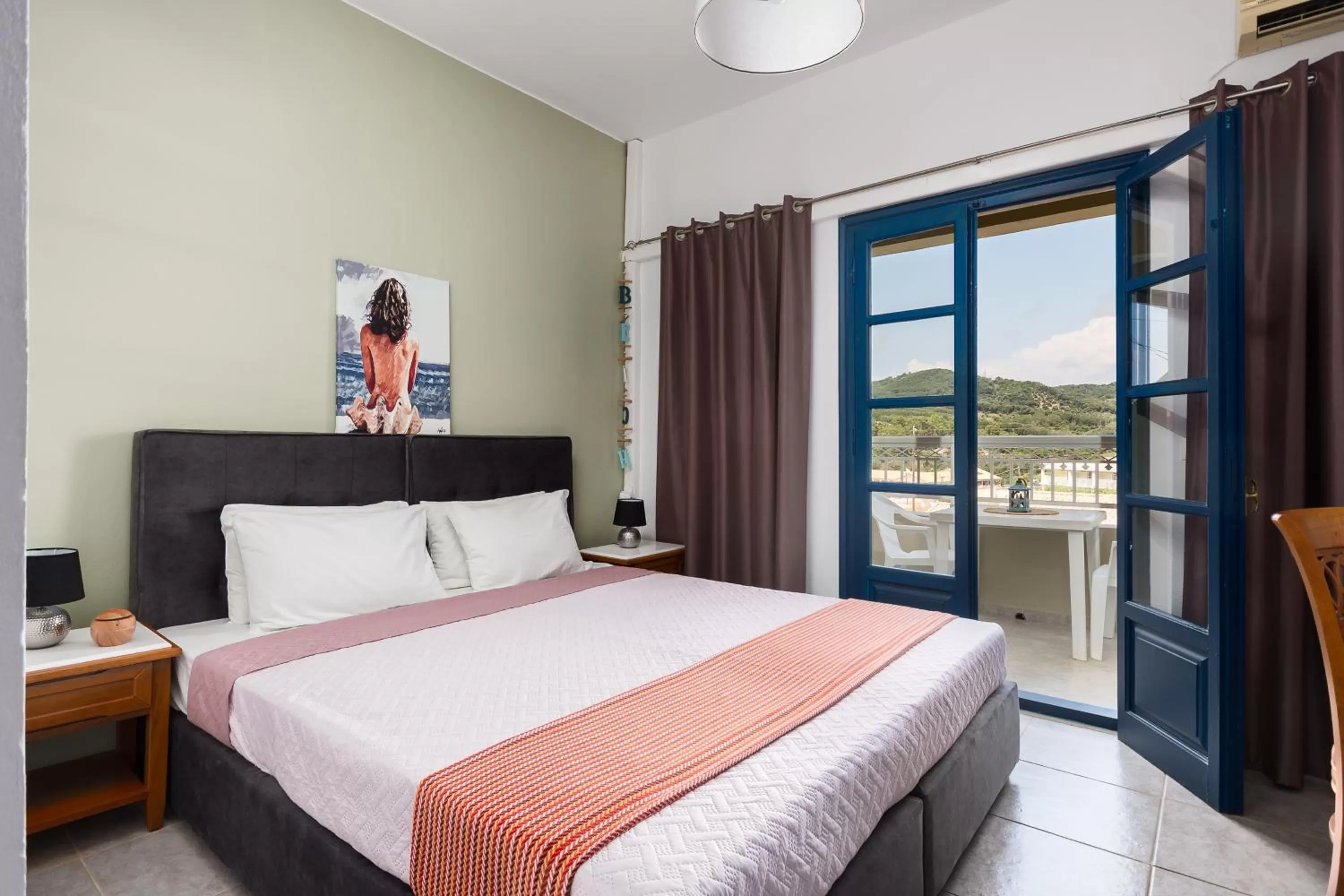 Bed in Sunsea Wellness Resort