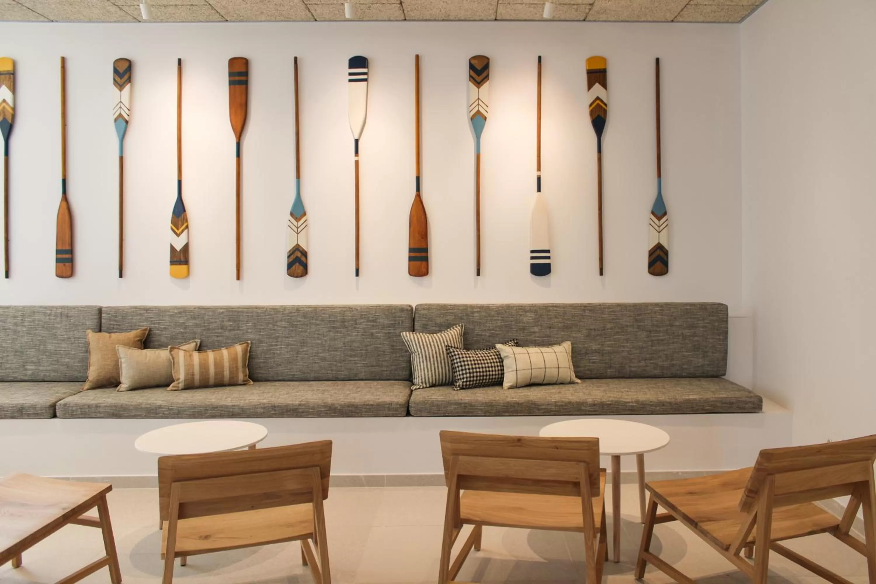 Lounge or bar in Blaumar Hotel