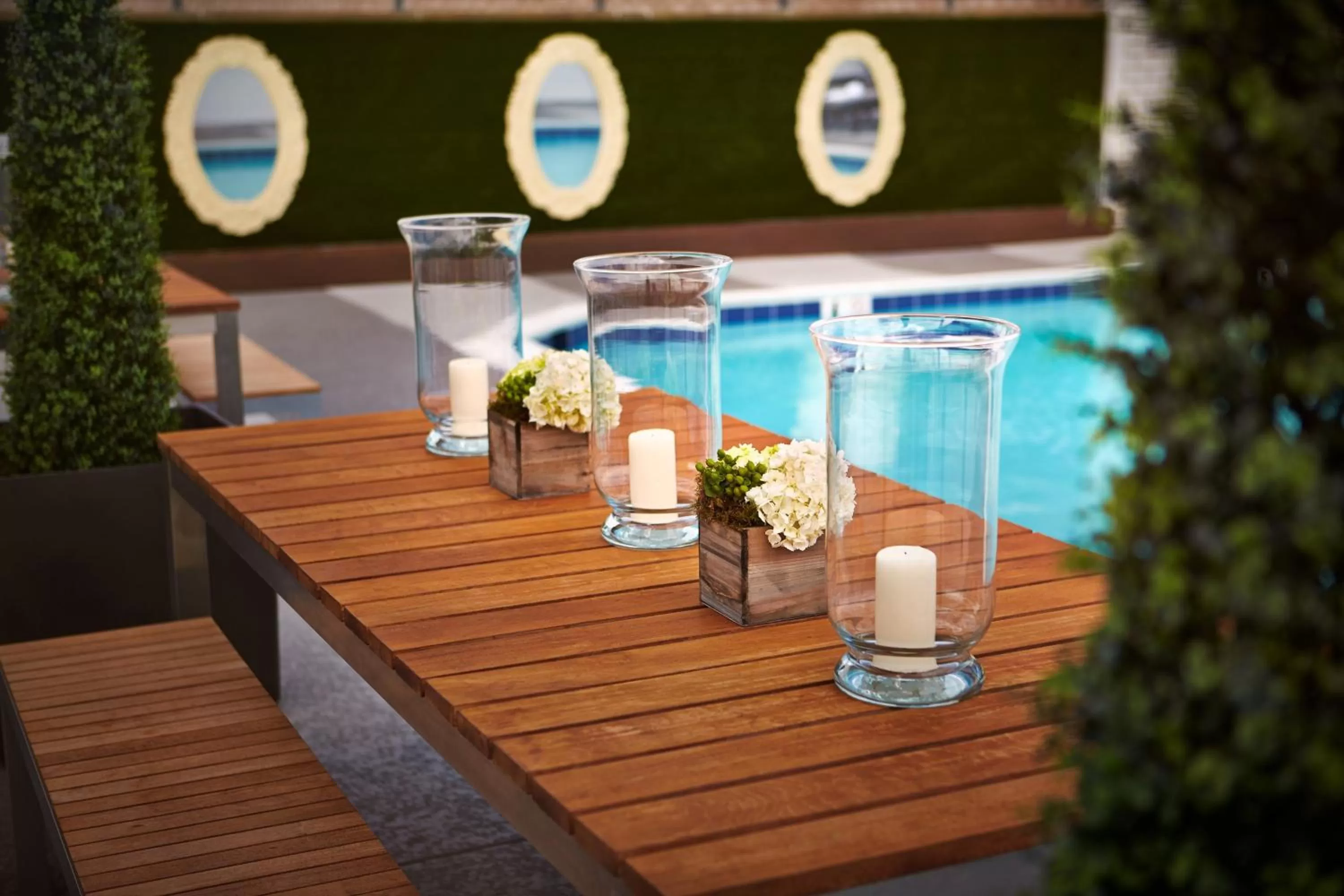Swimming pool in The Ven at Embassy Row, Washington, D.C., a Tribute Portfolio Hotel