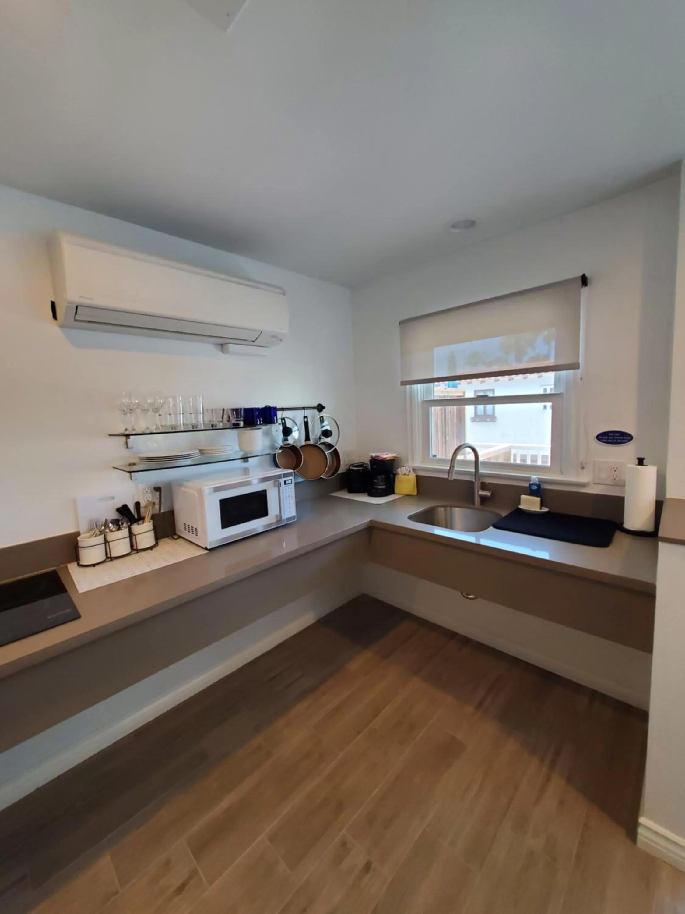 kitchen in Sea Horse Resort