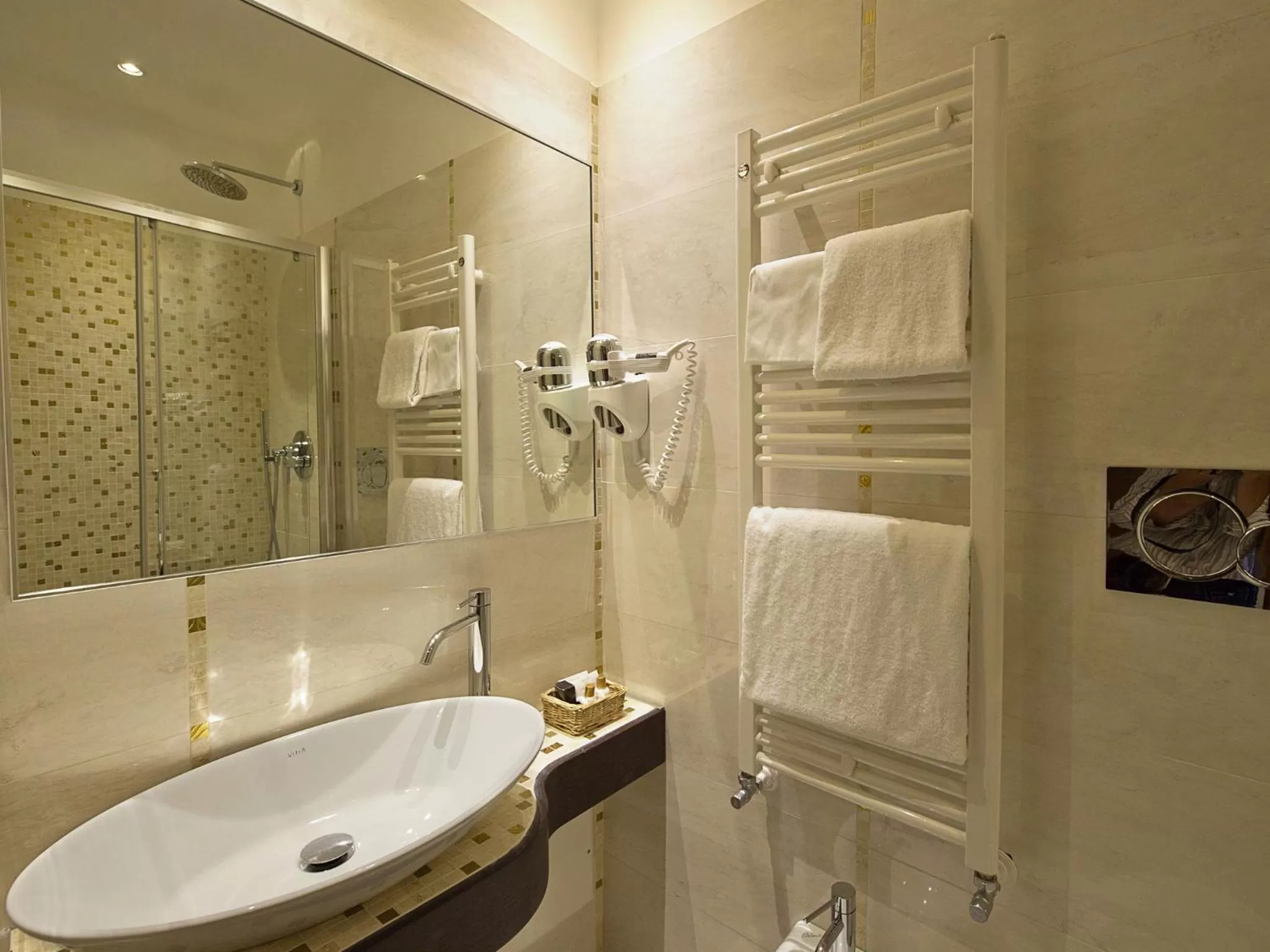 Bathroom in Hotel Campiello