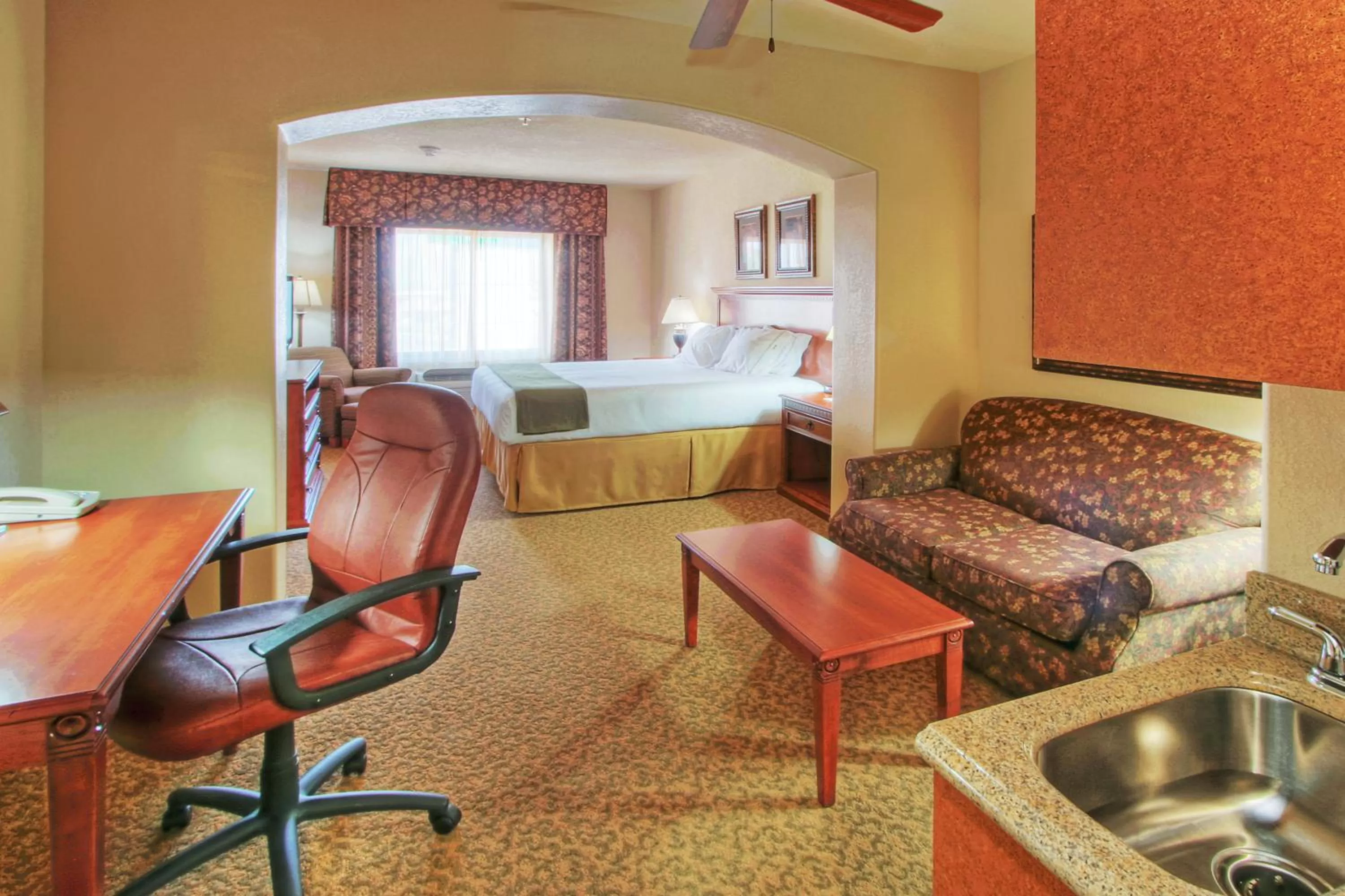 Photo of the whole room in Holiday Inn Express Hotel & Suites Las Cruces by IHG