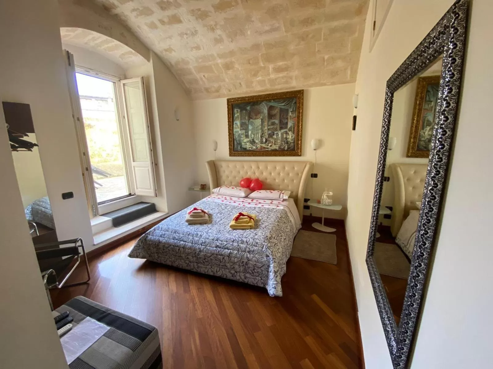 Bed in Alla dimora di Chiara Suite and Rooms