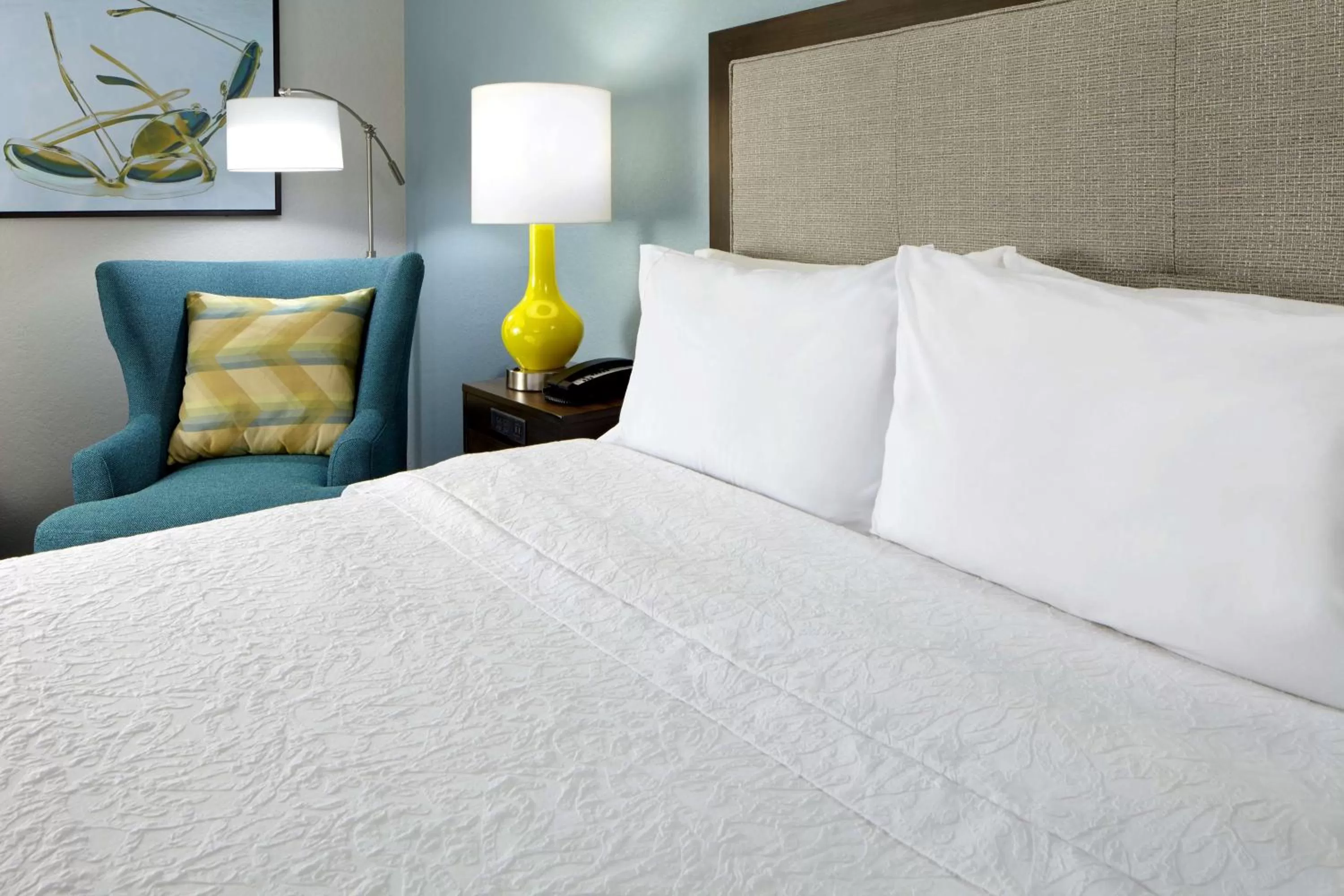 Bed in Hampton Inn Orlando Near Universal Blv/International Dr