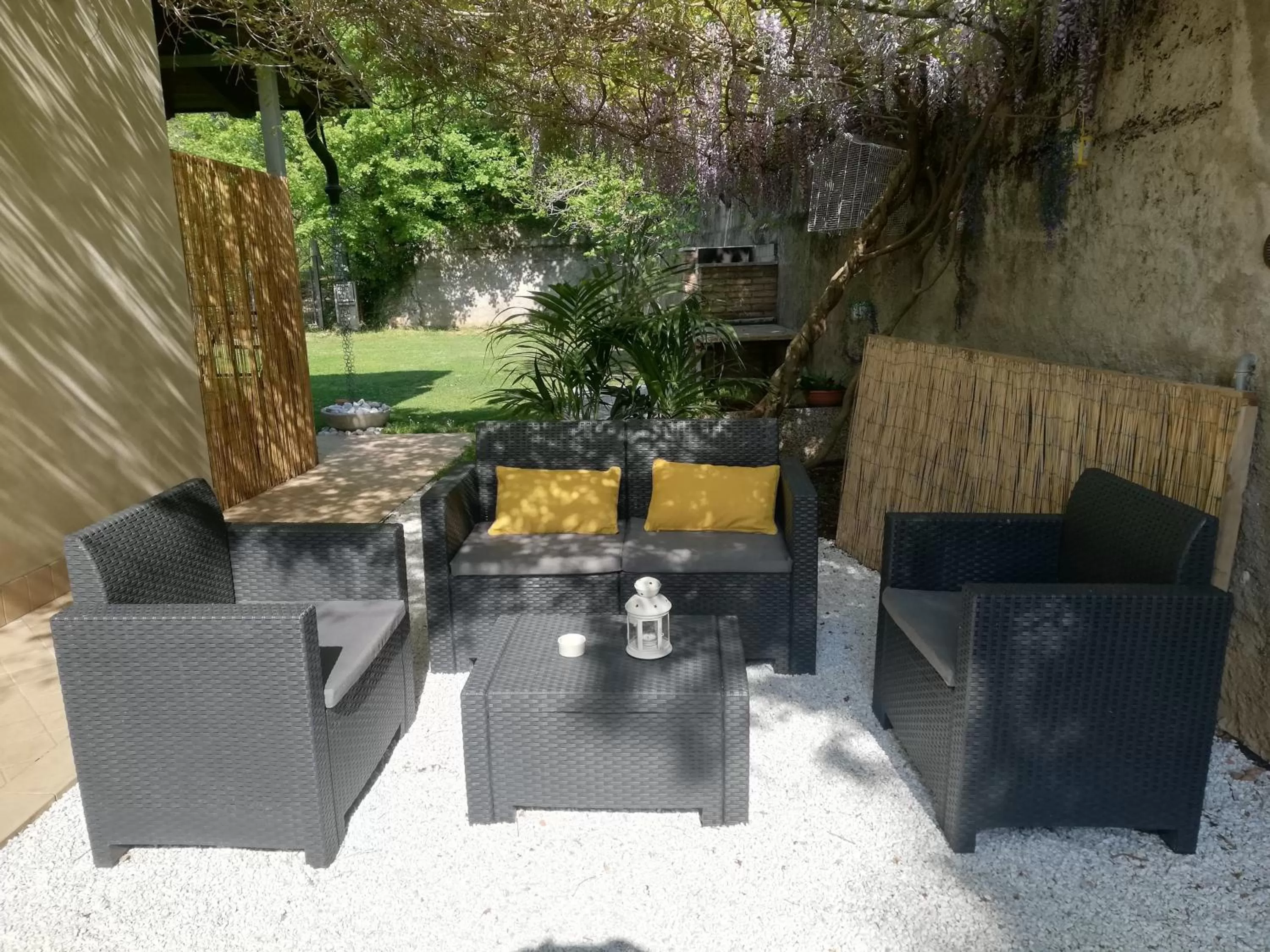 Patio in B&B Al Sentiero