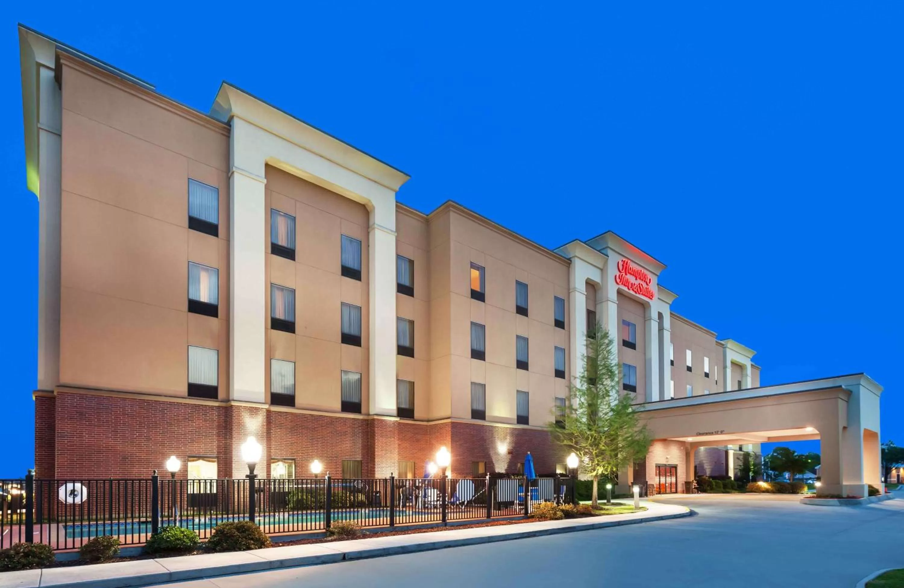 Property building in Hampton Inn & Suites Morgan City