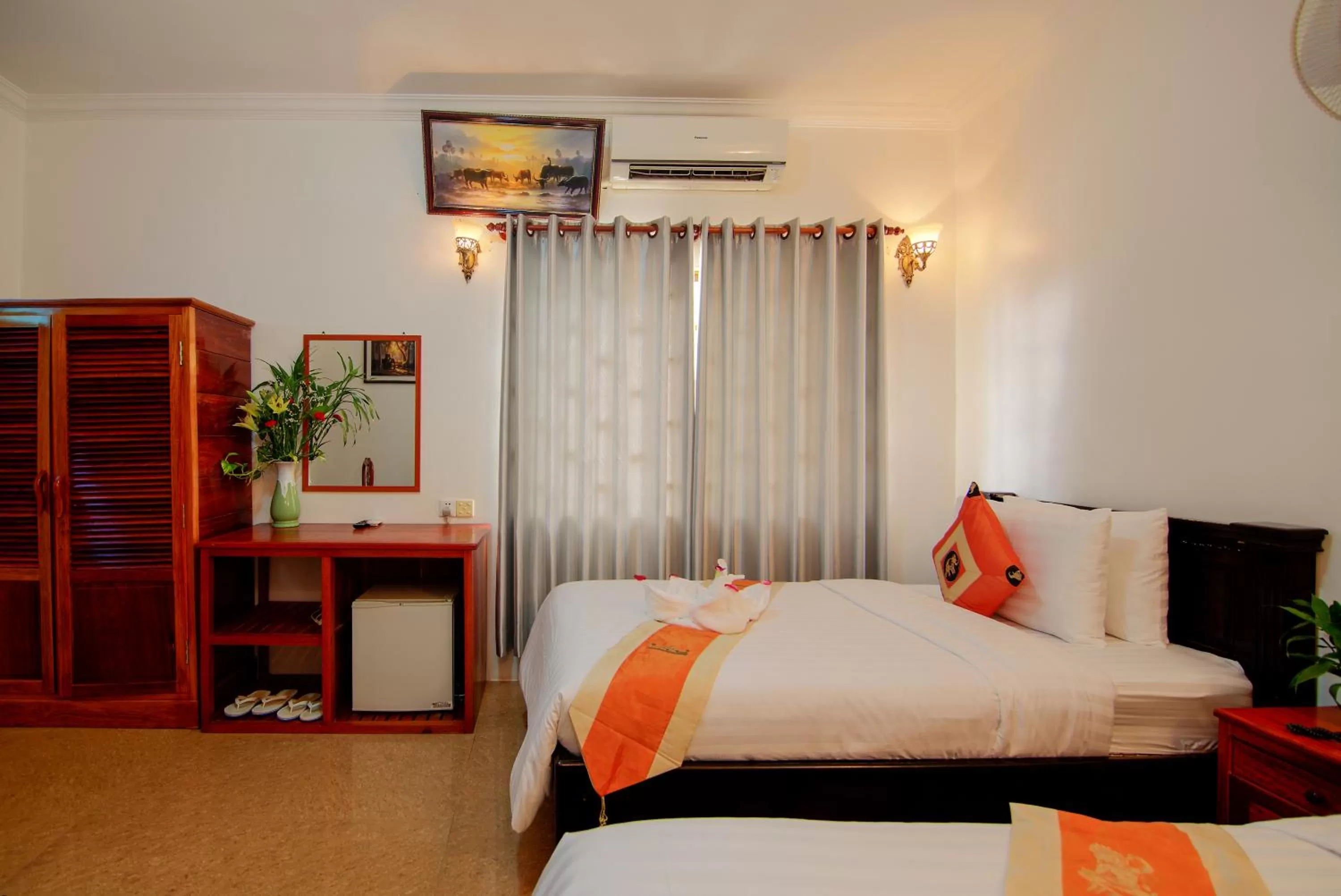 Bedroom, Bed in Bou Phanith Villa