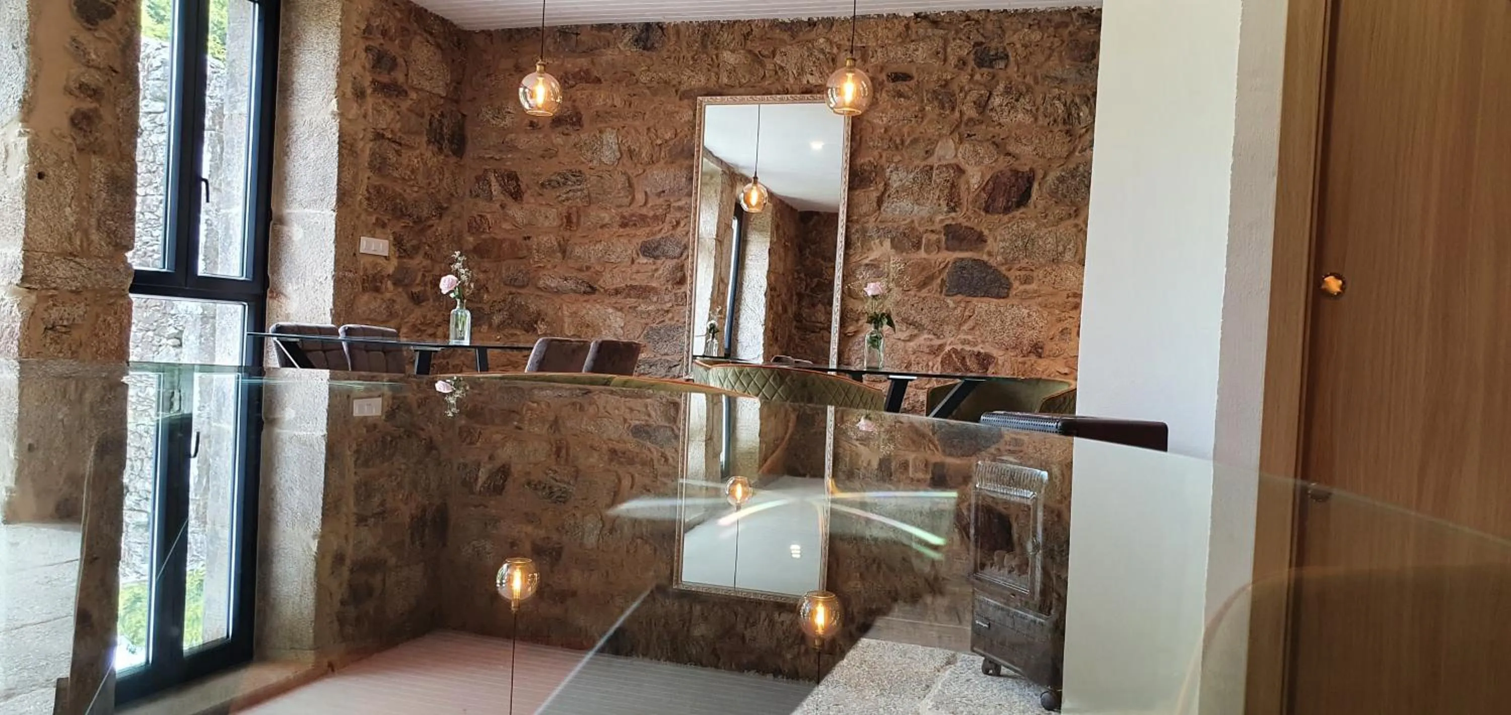 Restaurant/places to eat in Ecocasa Lema II