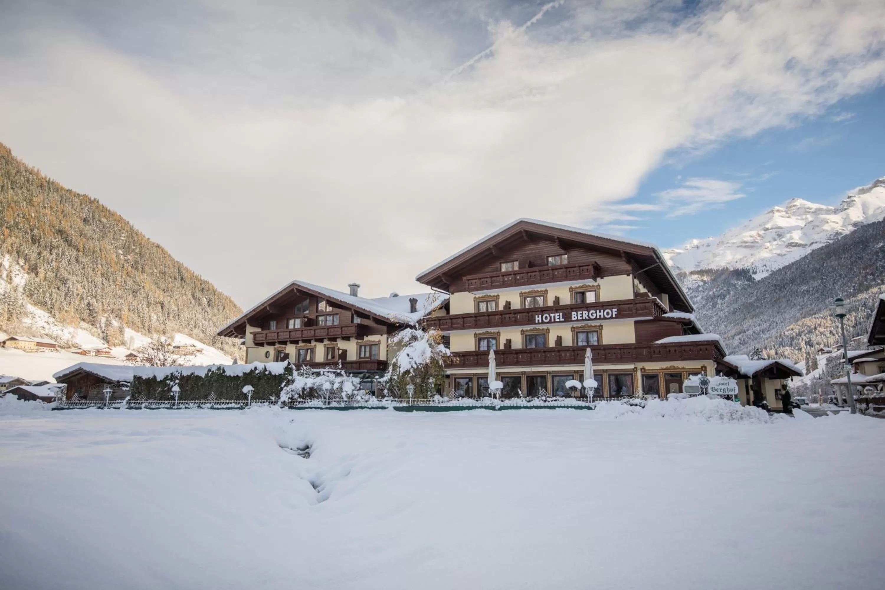 Property building in Hotel Berghof