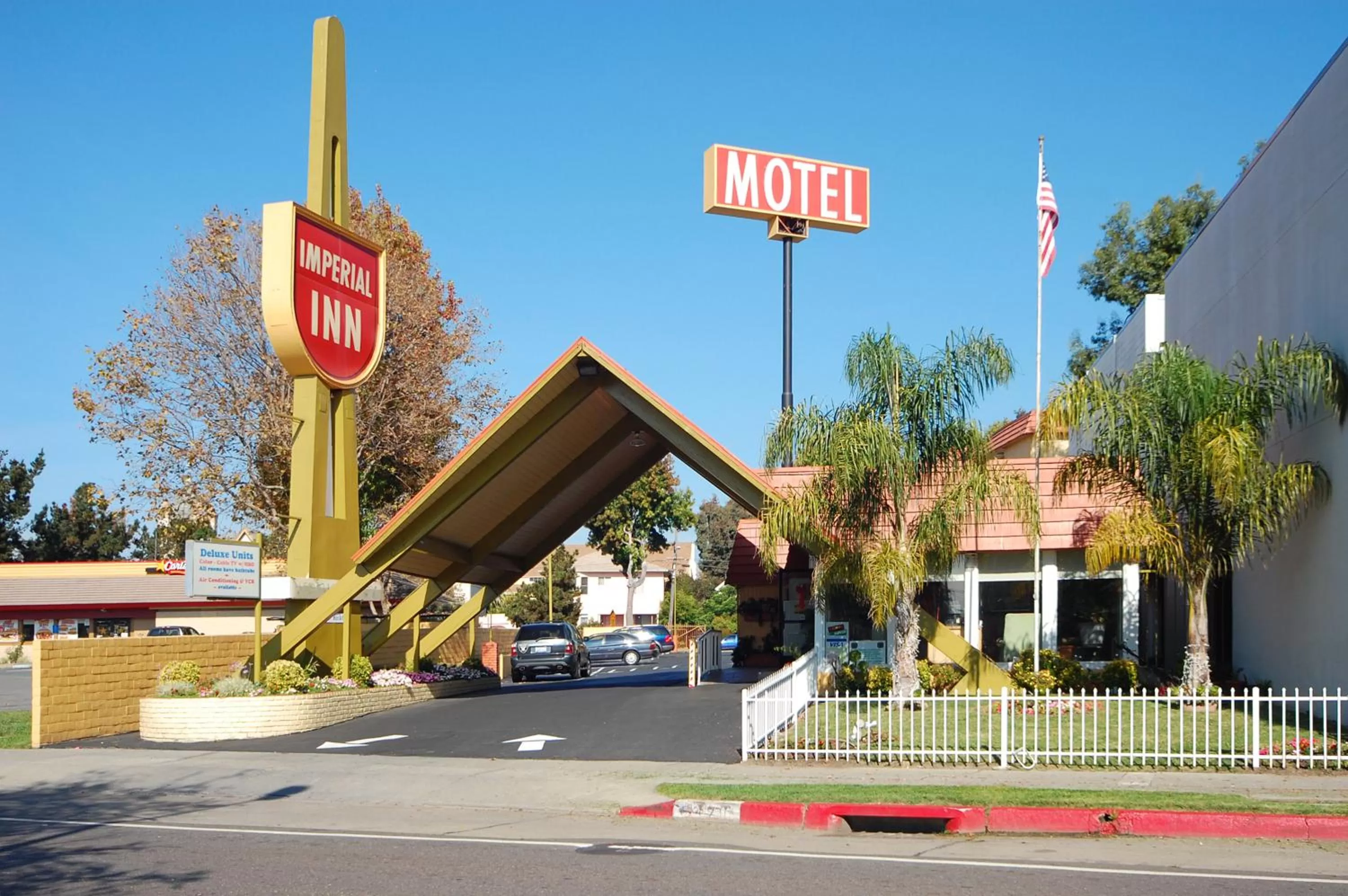Facade/entrance, Property Logo/Sign in Imperial Inn Oakland