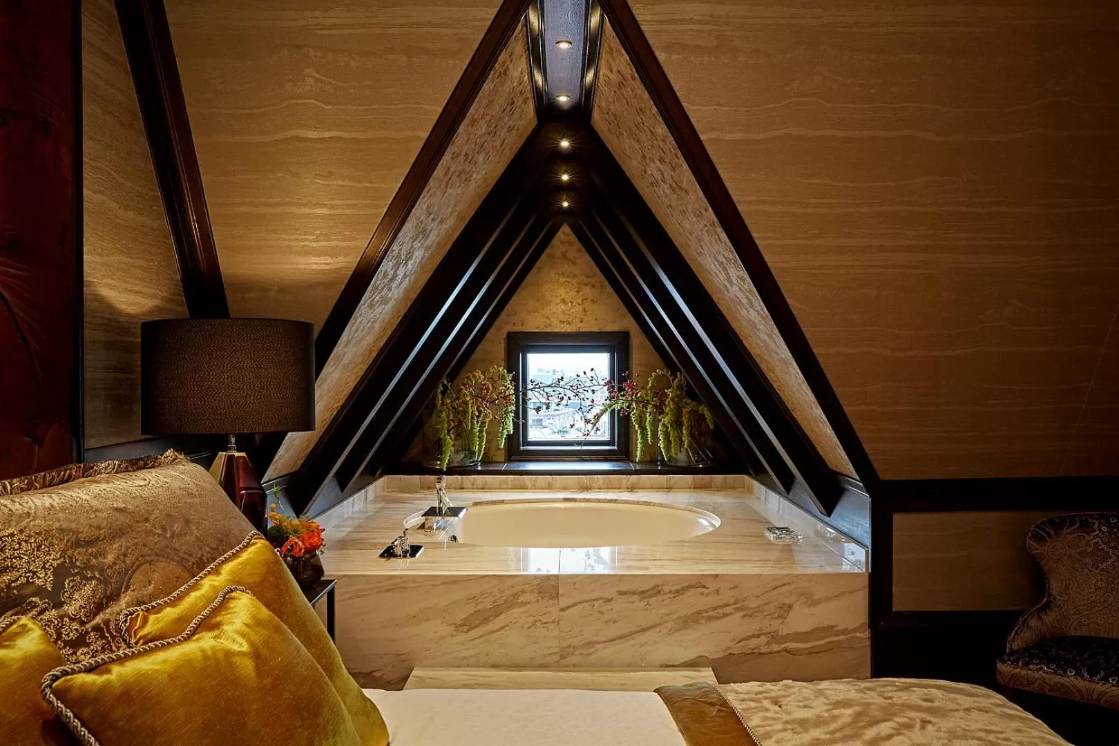 Hot Tub in Hotel TwentySeven - Small Luxury Hotels of the World