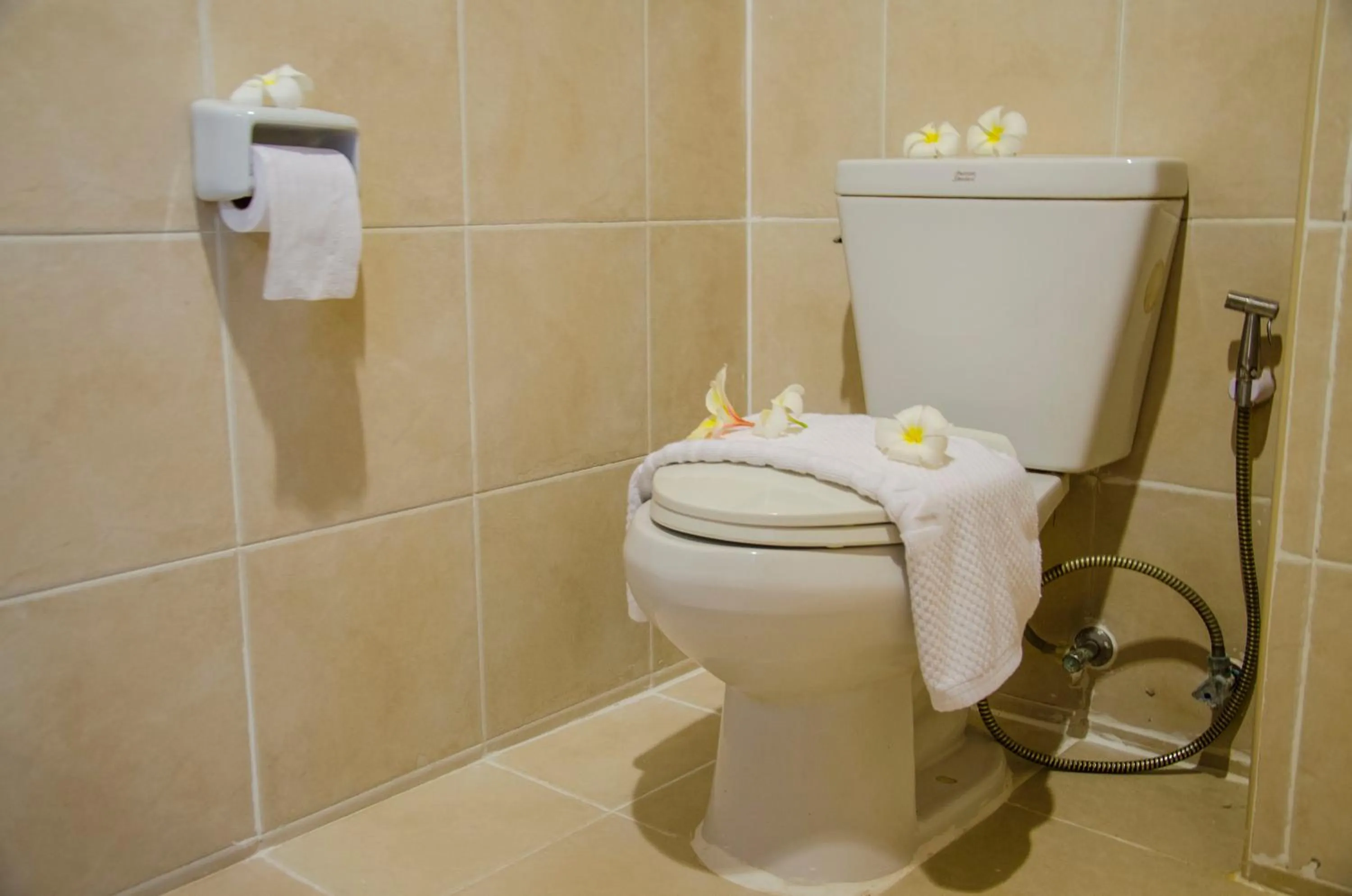 Bathroom in SawasdeeCiao Patong Guesthouse