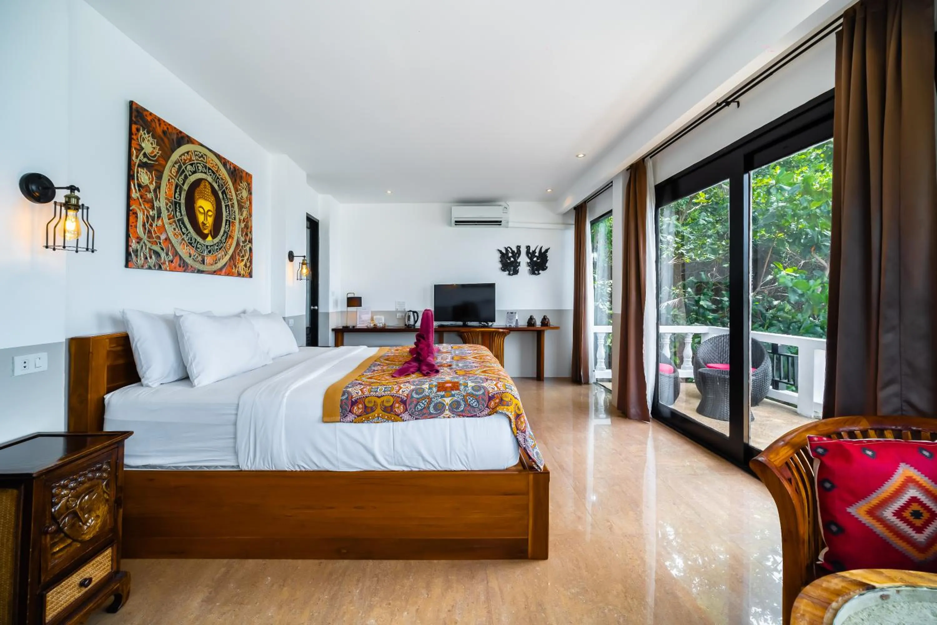 Photo of the whole room, Bed in Crystal Bay Beach Resort