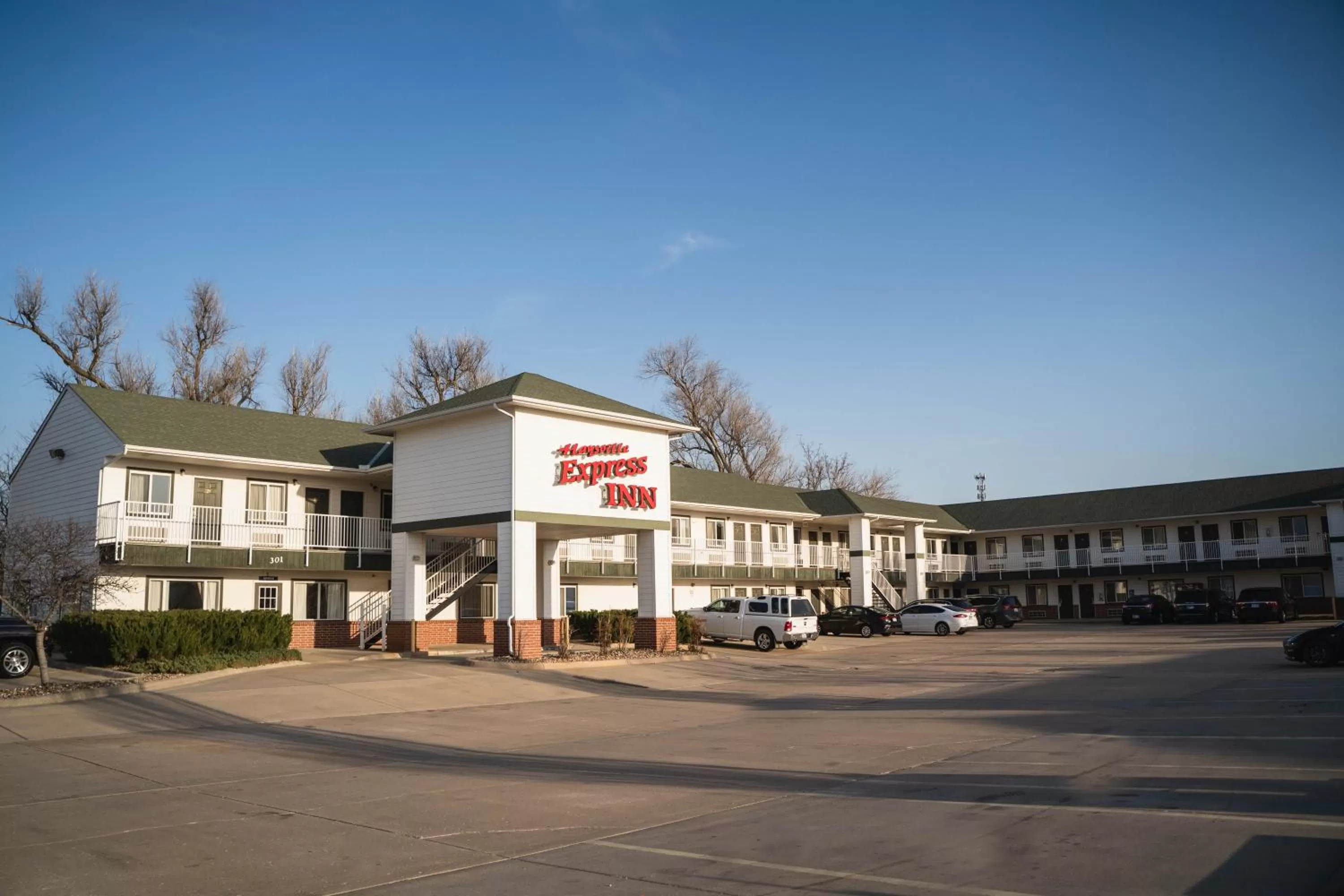 Property Building in Haysville Express Inn