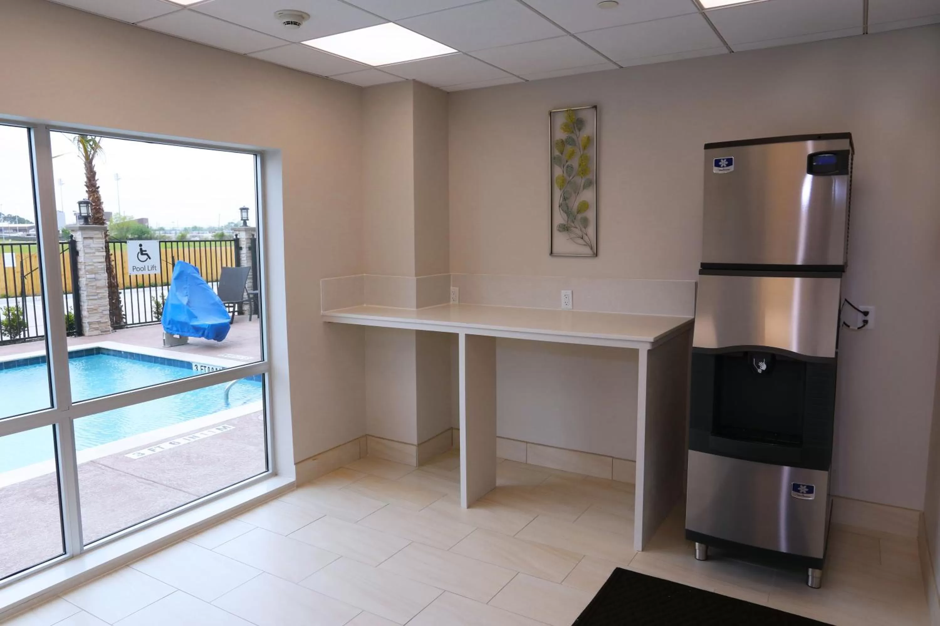 Other in Holiday Inn Express & Suites - Houston IAH - Beltway 8 by IHG