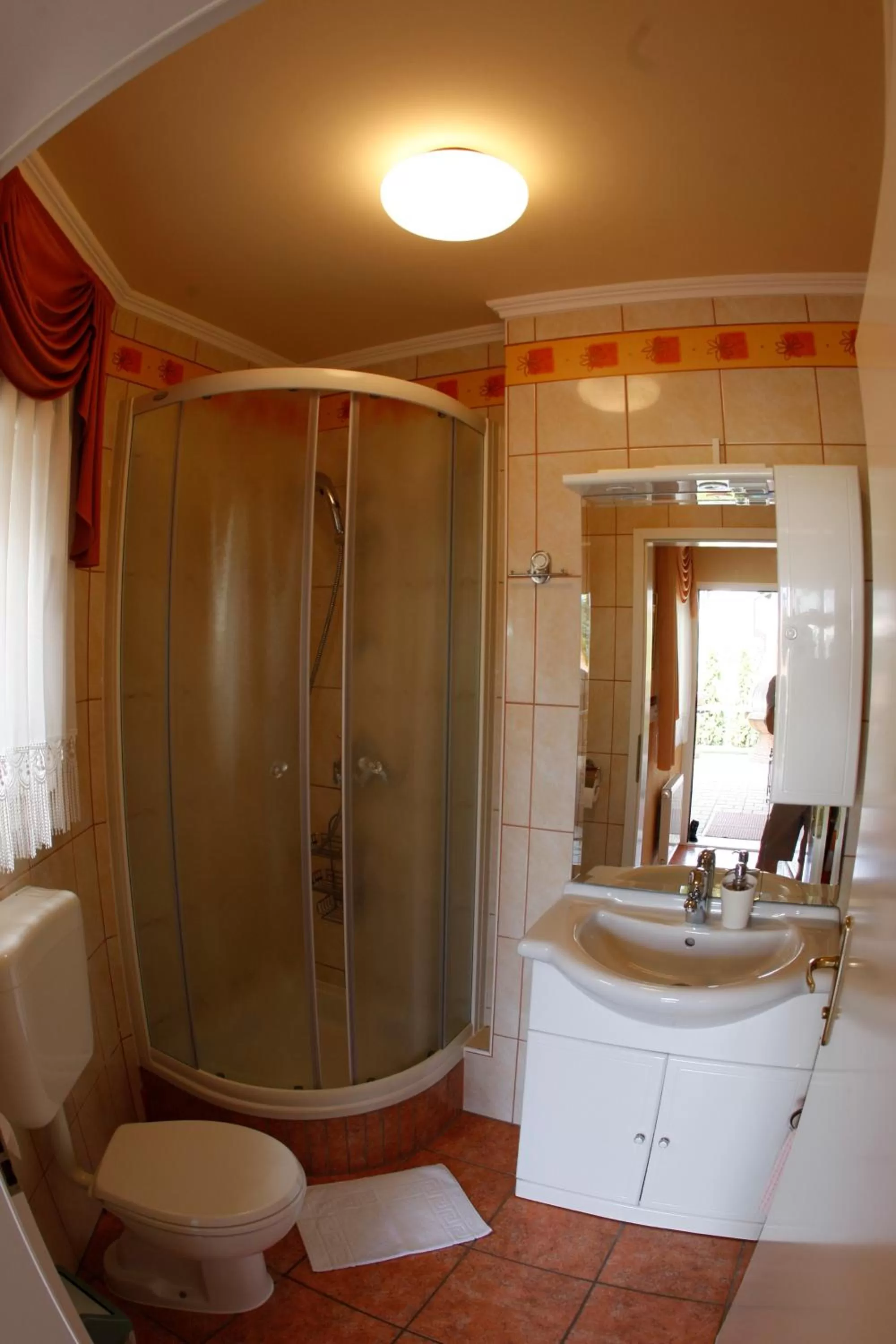 Bathroom in Rooms Beros