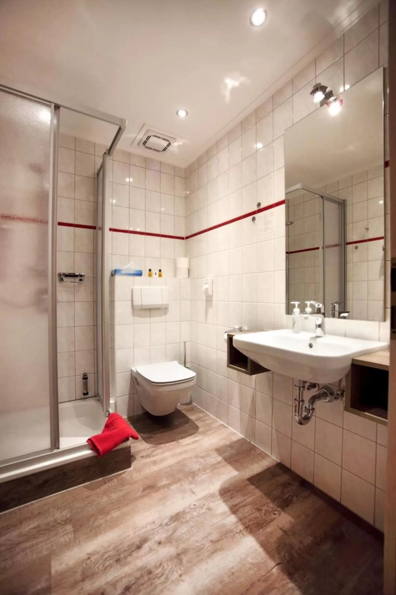 Bathroom in Schätzlhof OHG