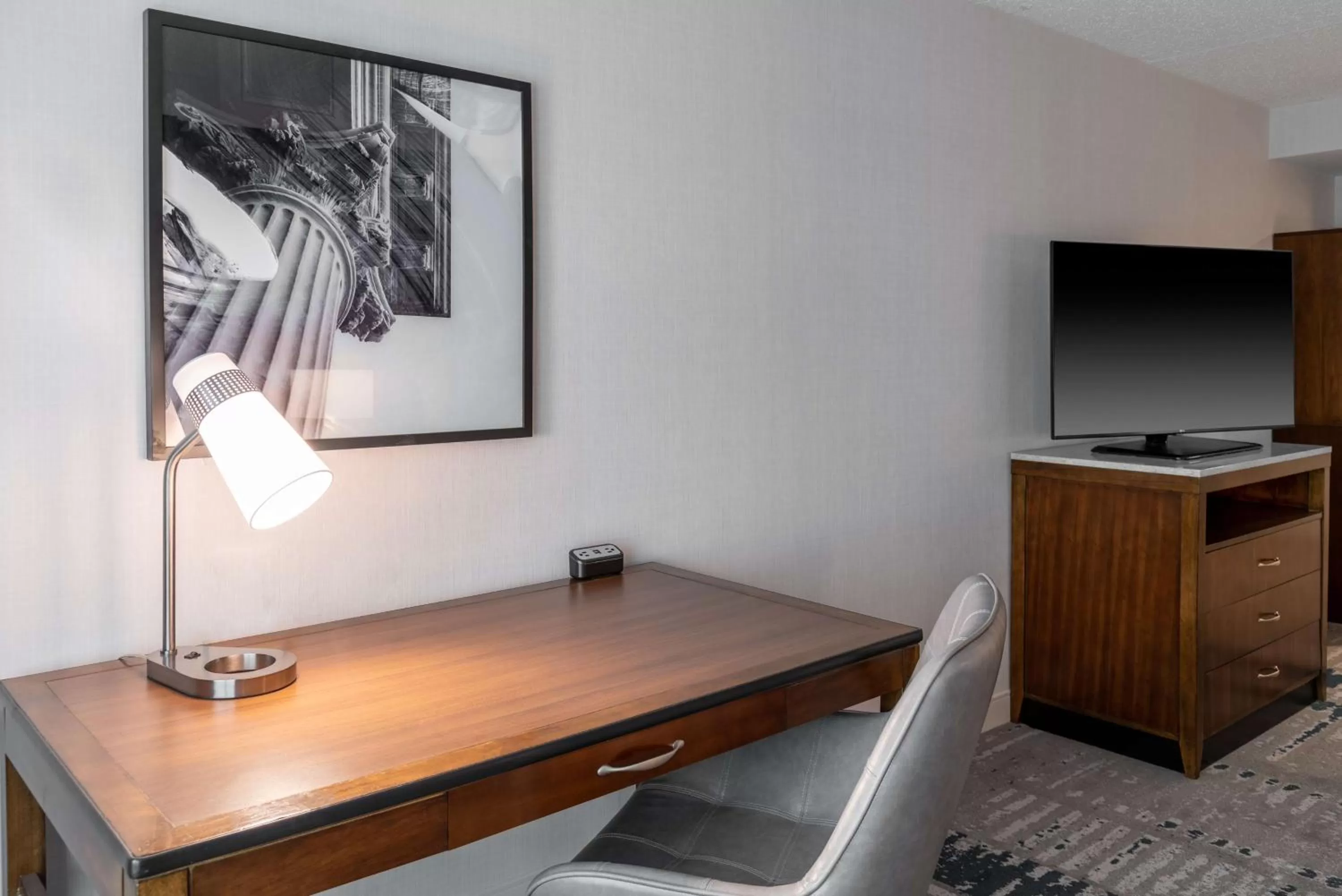 Bedroom in Hilton Garden Inn Arlington/Courthouse Plaza