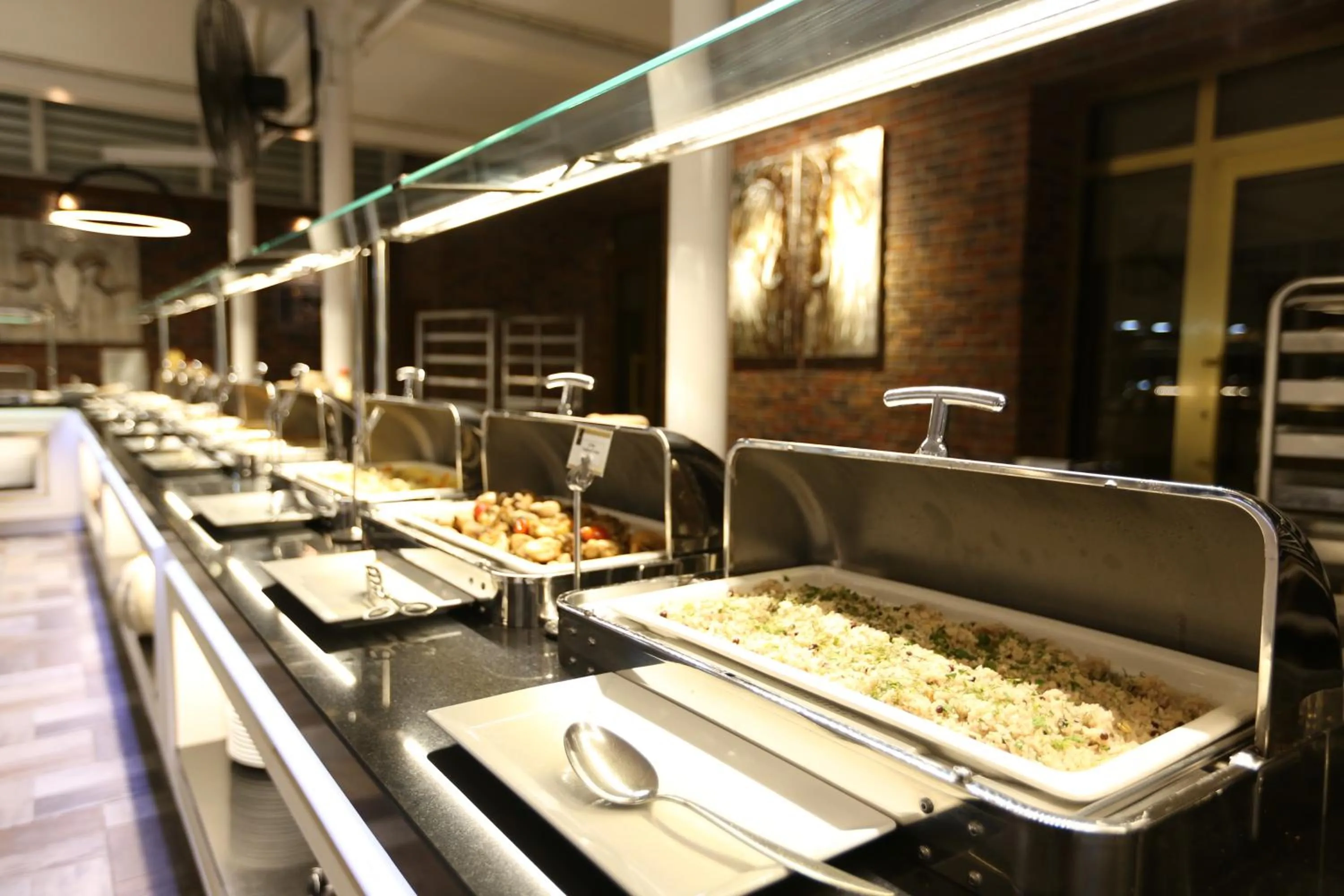 Restaurant/places to eat in Latanya Hotel Ankara