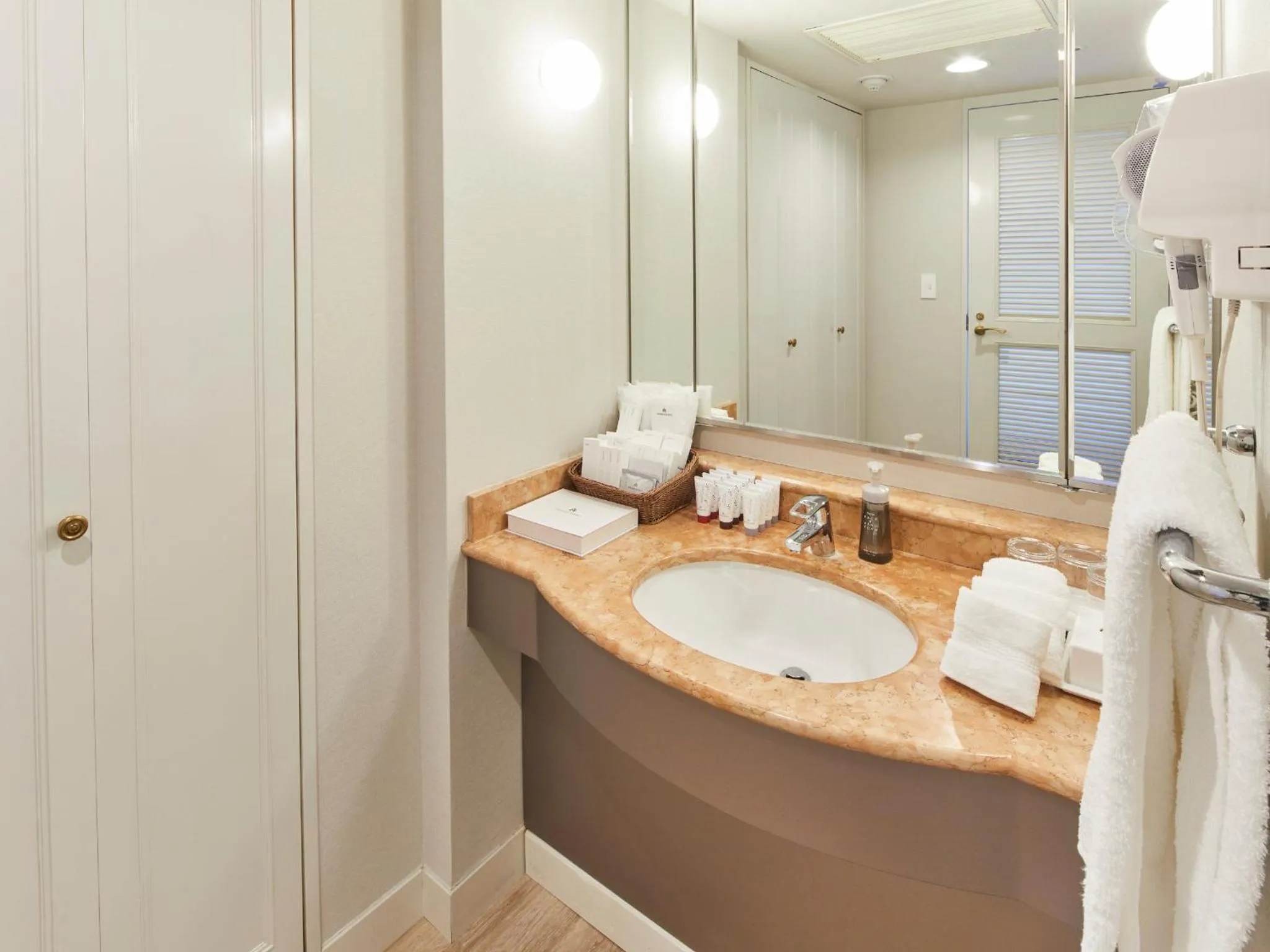 Bathroom in Grand Nikko Tokyo Bay Maihama