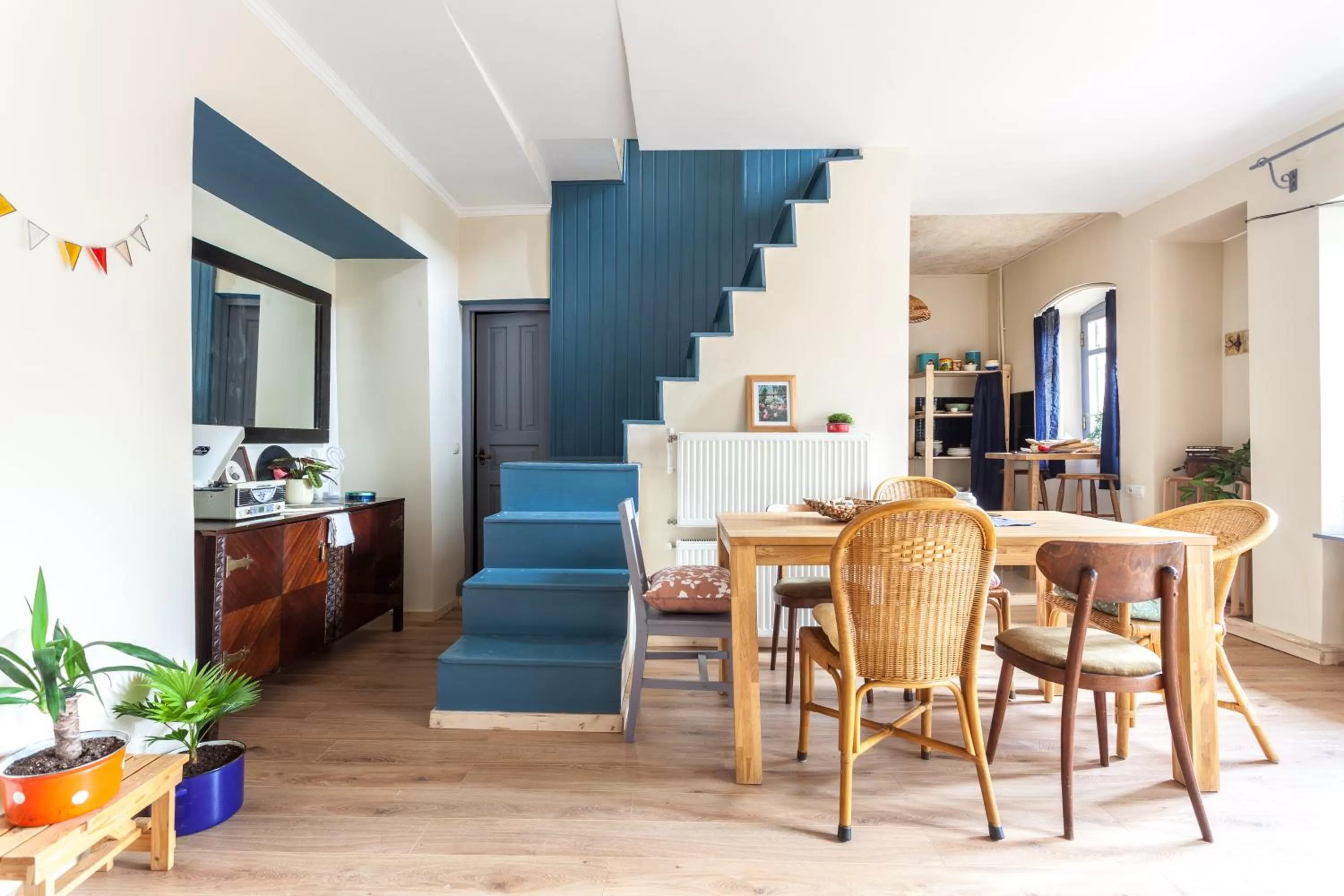 Property building, Restaurant/Places to Eat in Vagabond B&B