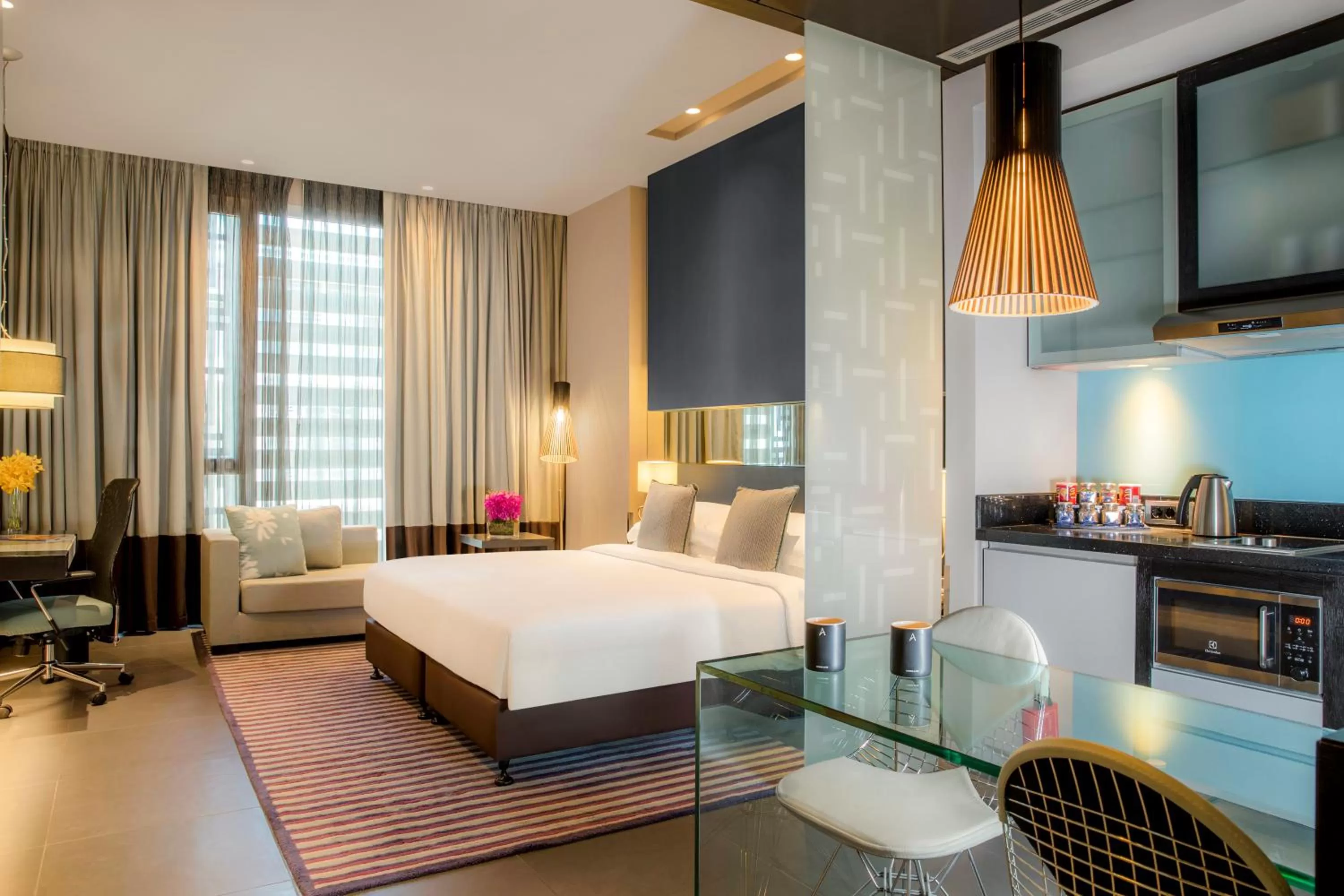 Studio - King Bed in The Abdali Boulevard Hotel