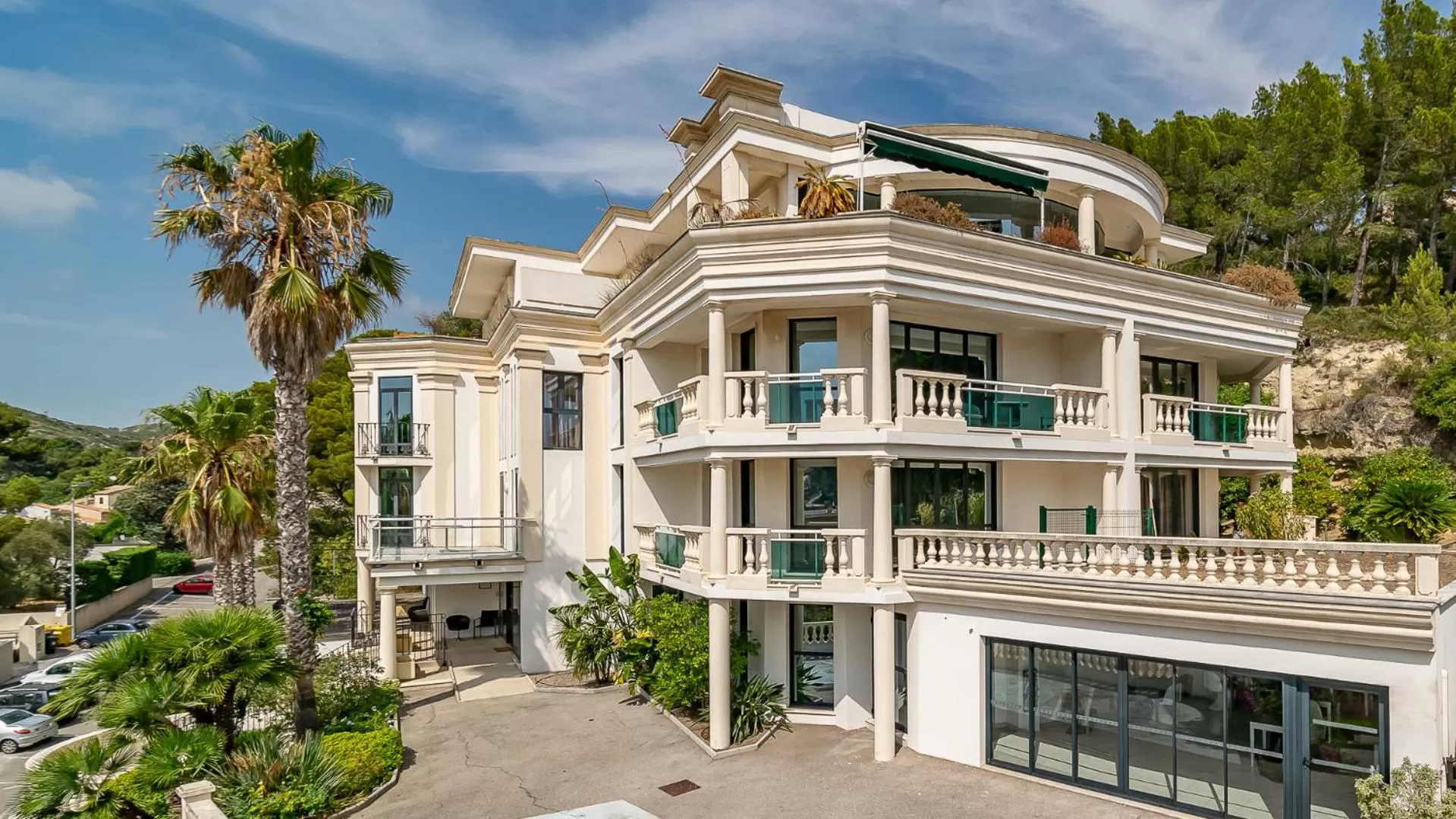 Property Building in Vacancéole - Résidence Adriana