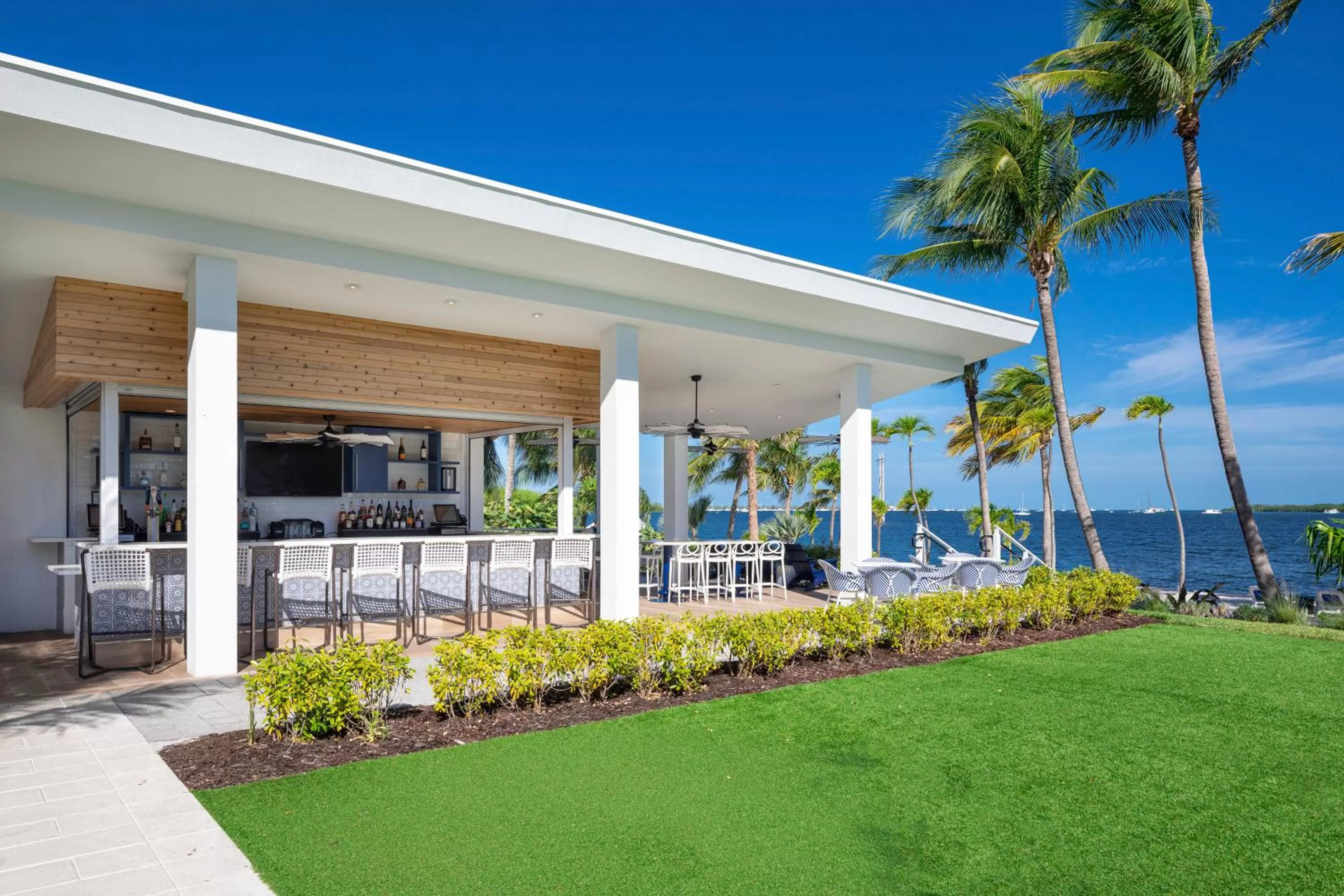 Lounge or bar, Property Building in The Capitana Key West