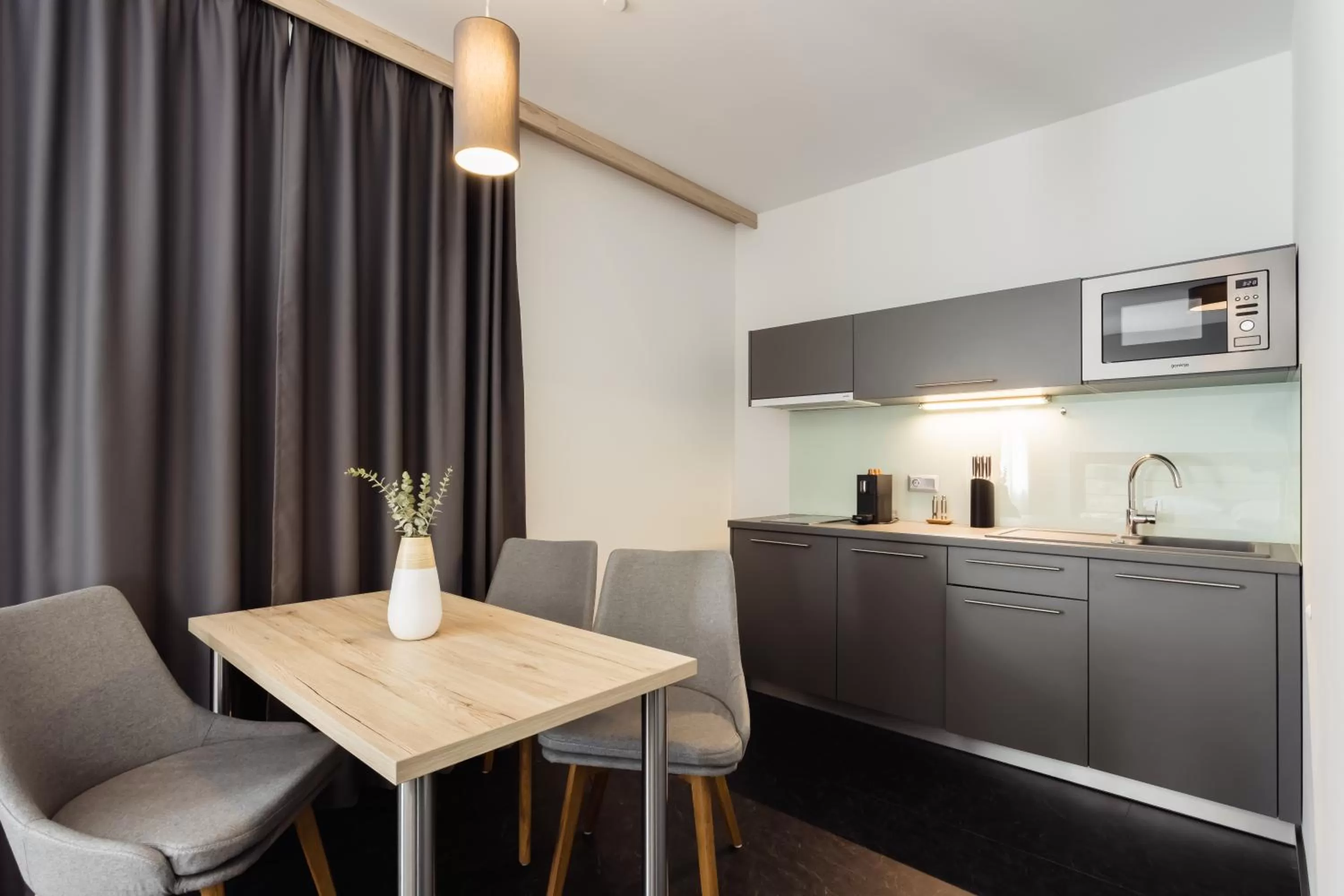 Kitchen or kitchenette in Hotel Smart Liv'in