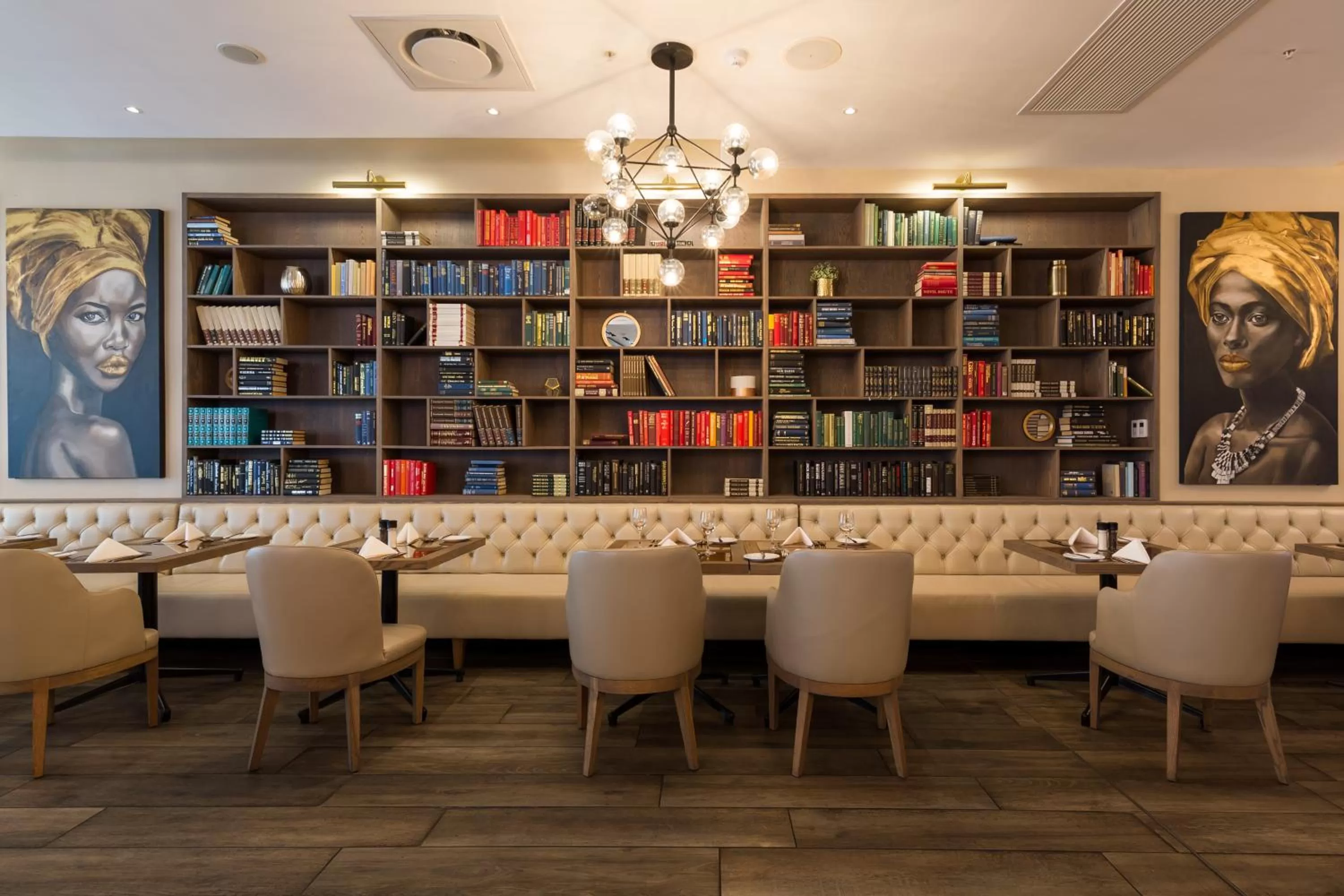 Food and drinks in Pepperclub Hotel