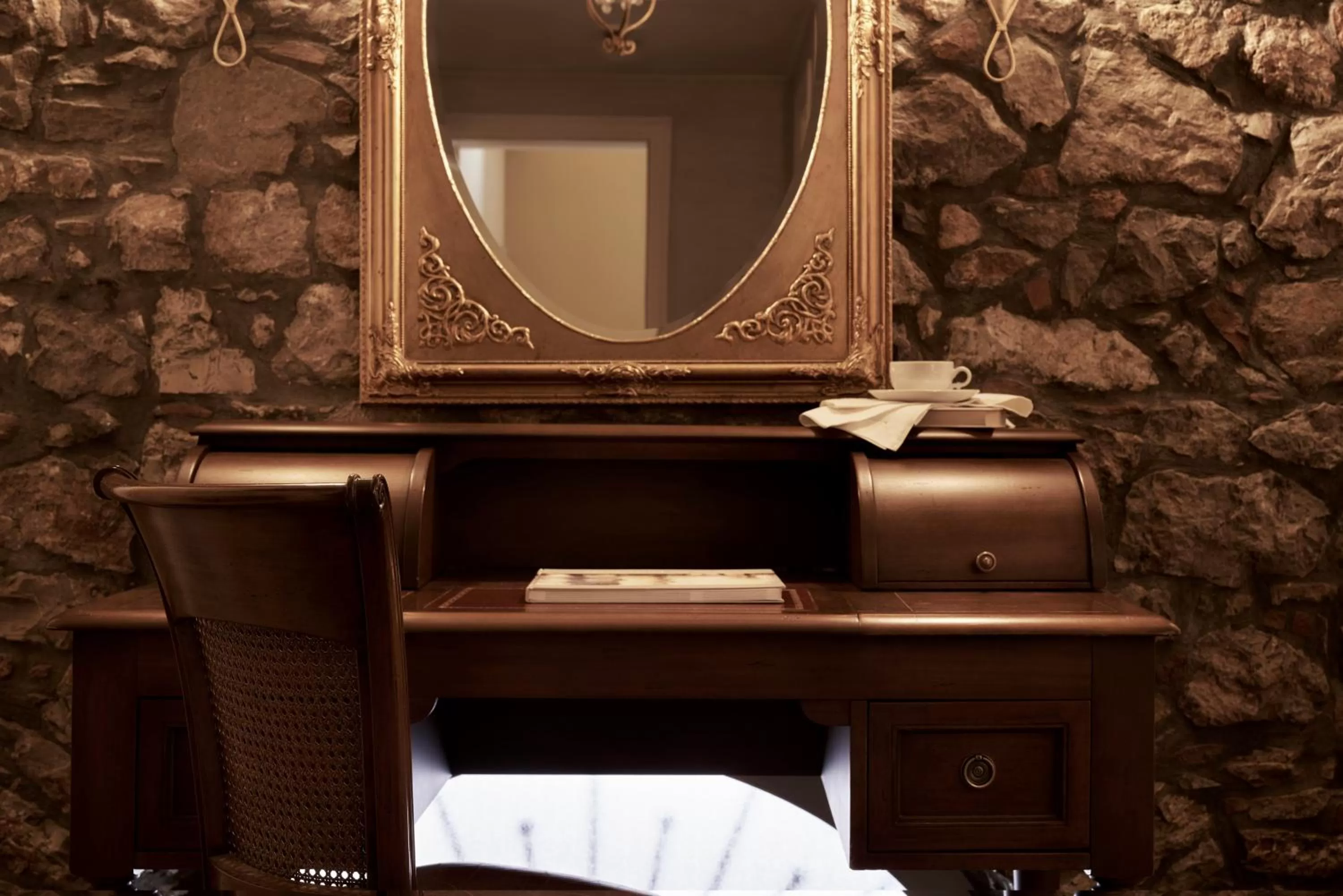 Decorative detail in Hotel Ippoliti