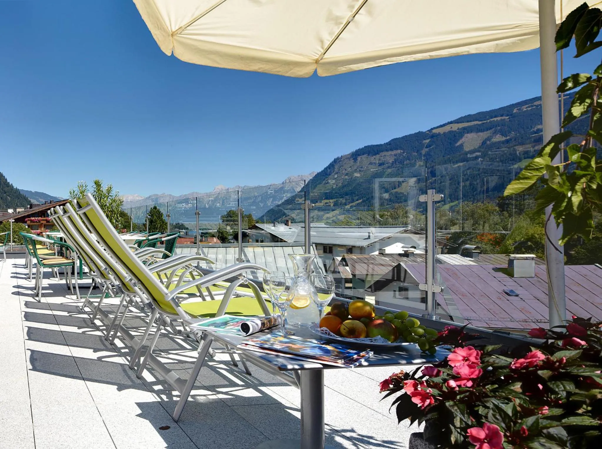 Balcony/Terrace in Romantikhotel Zell am See