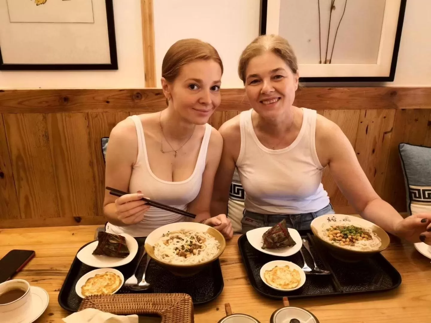 People in Yuelu Homestay