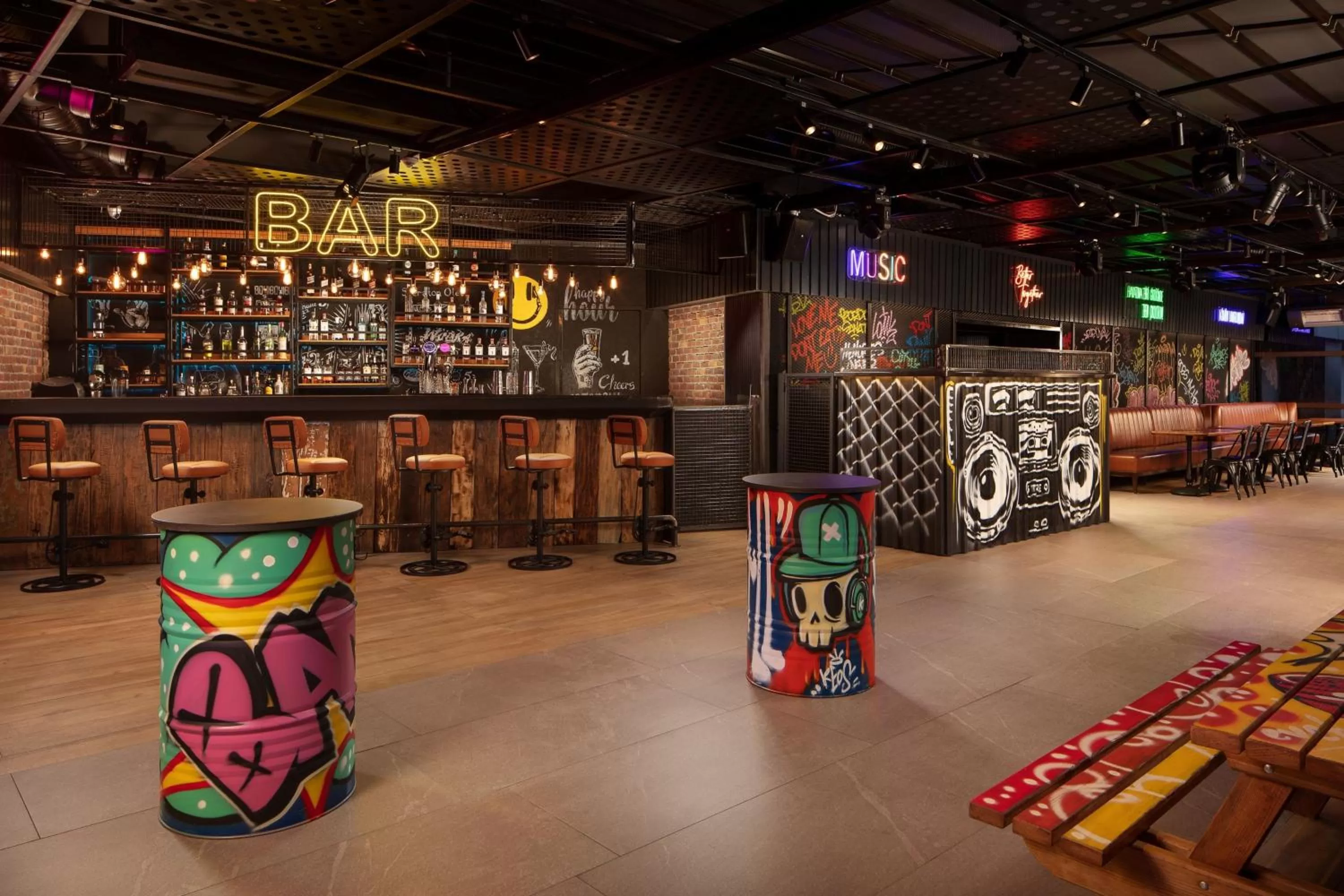 Lounge or bar in Sheraton Istanbul City Center