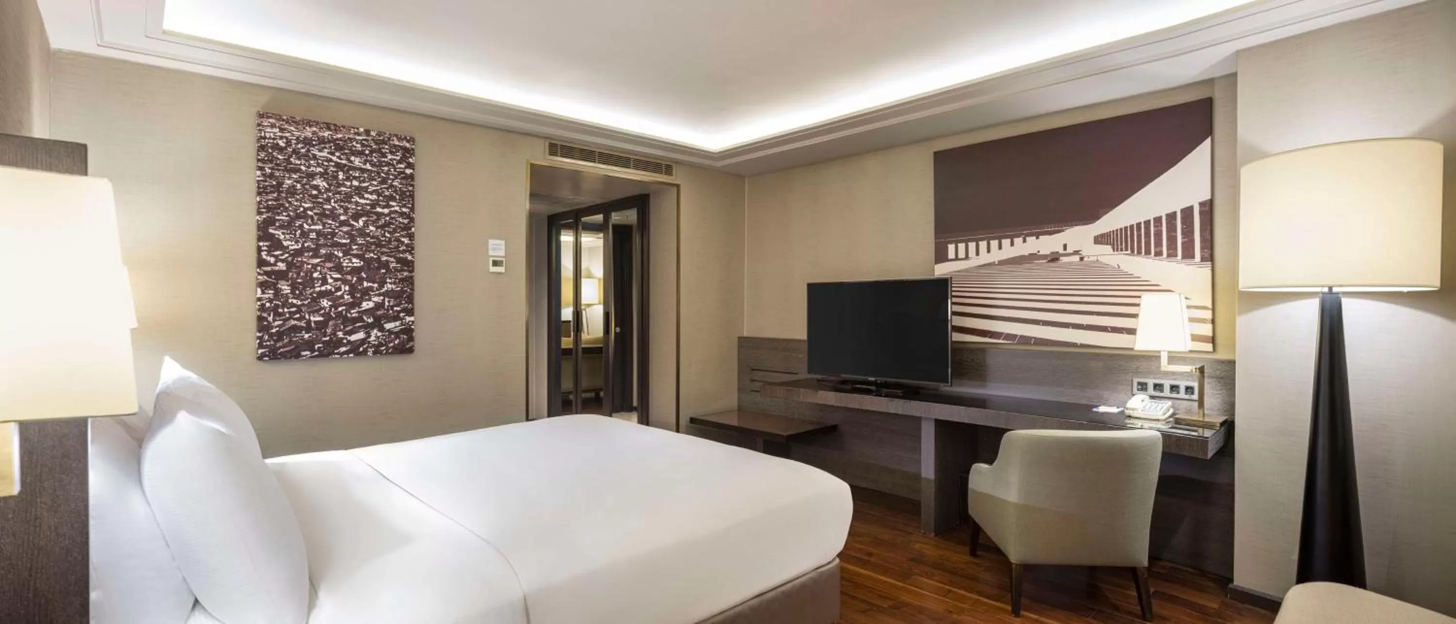 Bedroom, Bed in Ankara HiltonSA