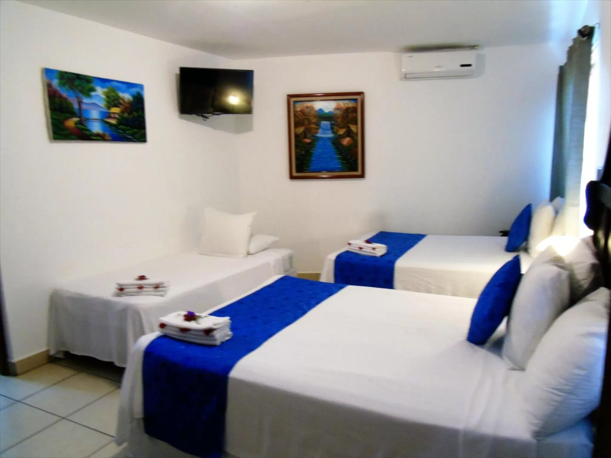 Bed in Hotel Los Pinos